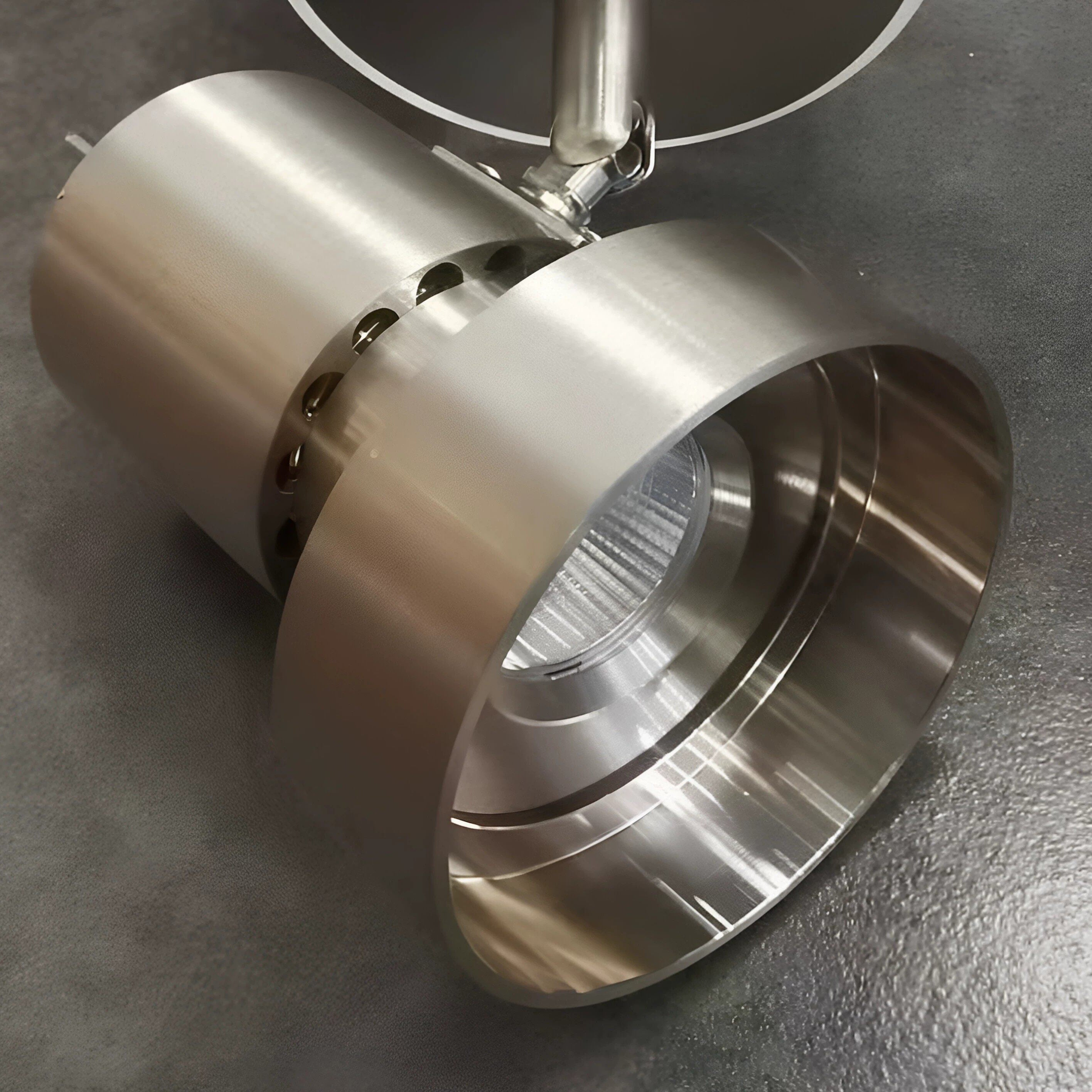 Comparison of the nickel and brushed gold finishes.