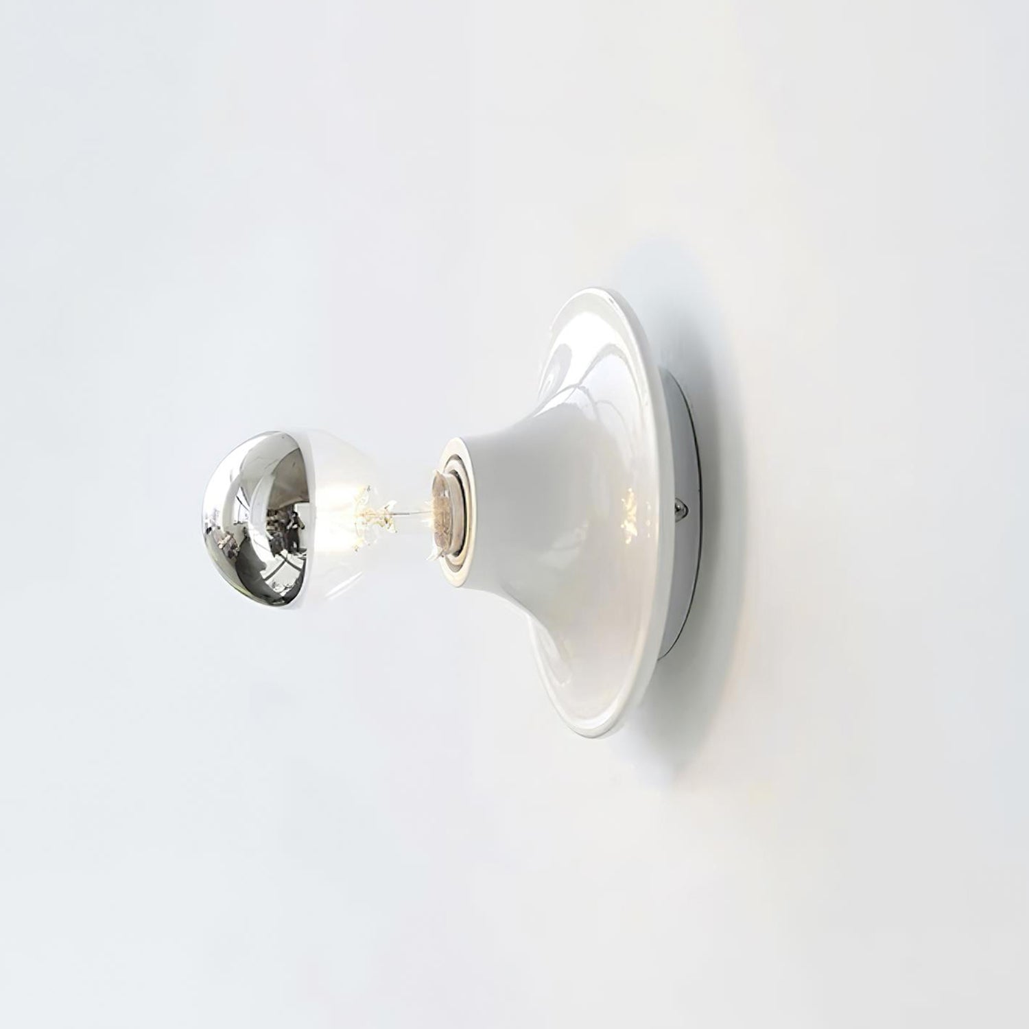 Claribel Wall Light