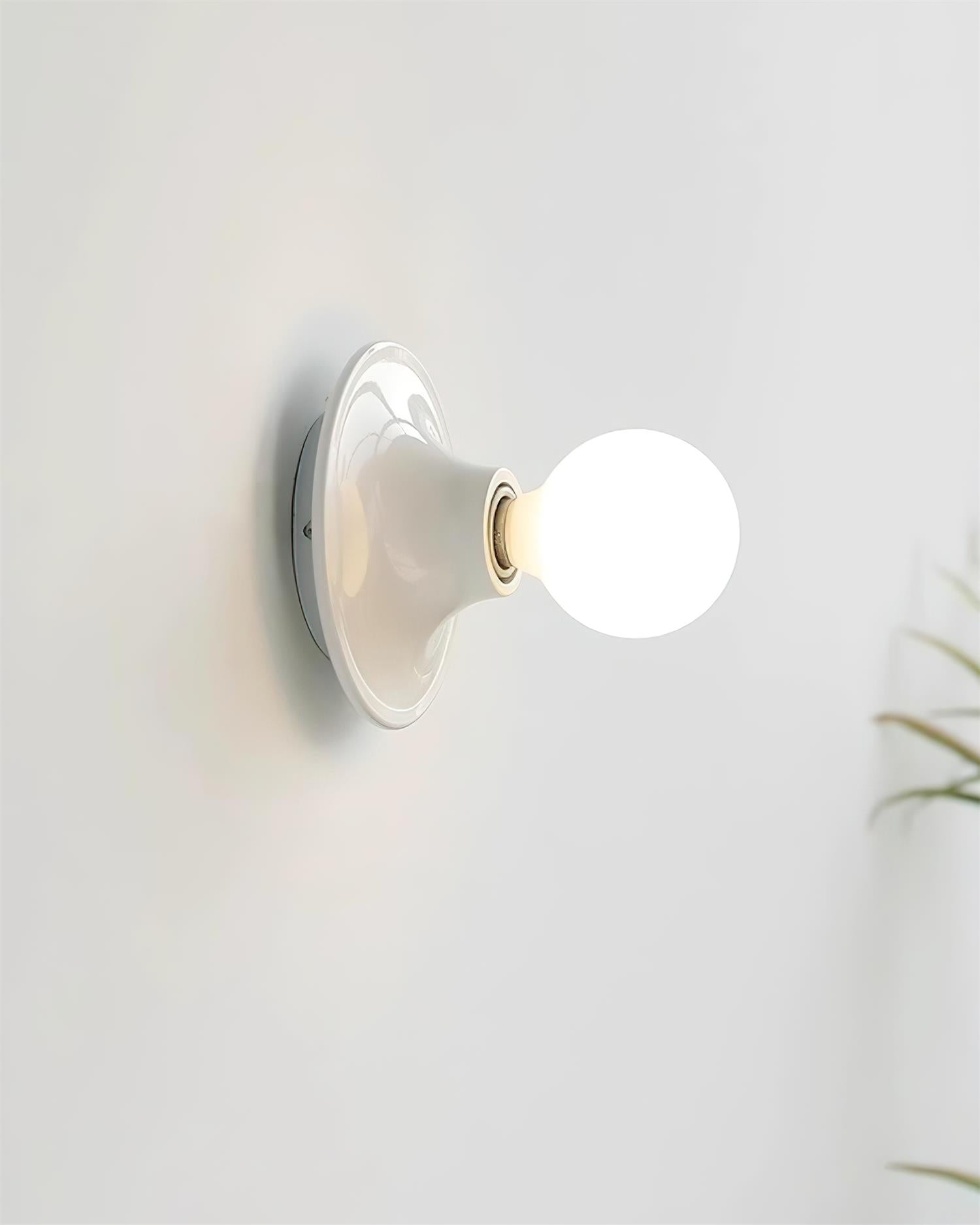Claribel Wall Light
