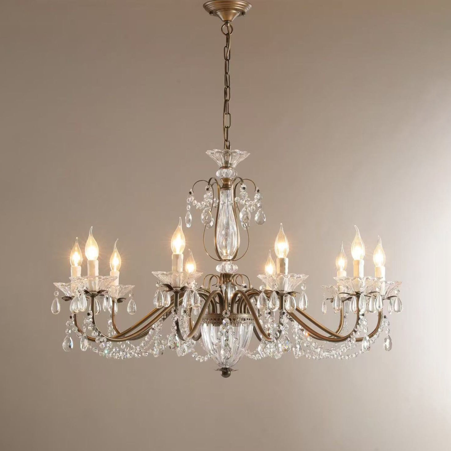 Dimensional diagram for the 8-head Venatici Chandelier.