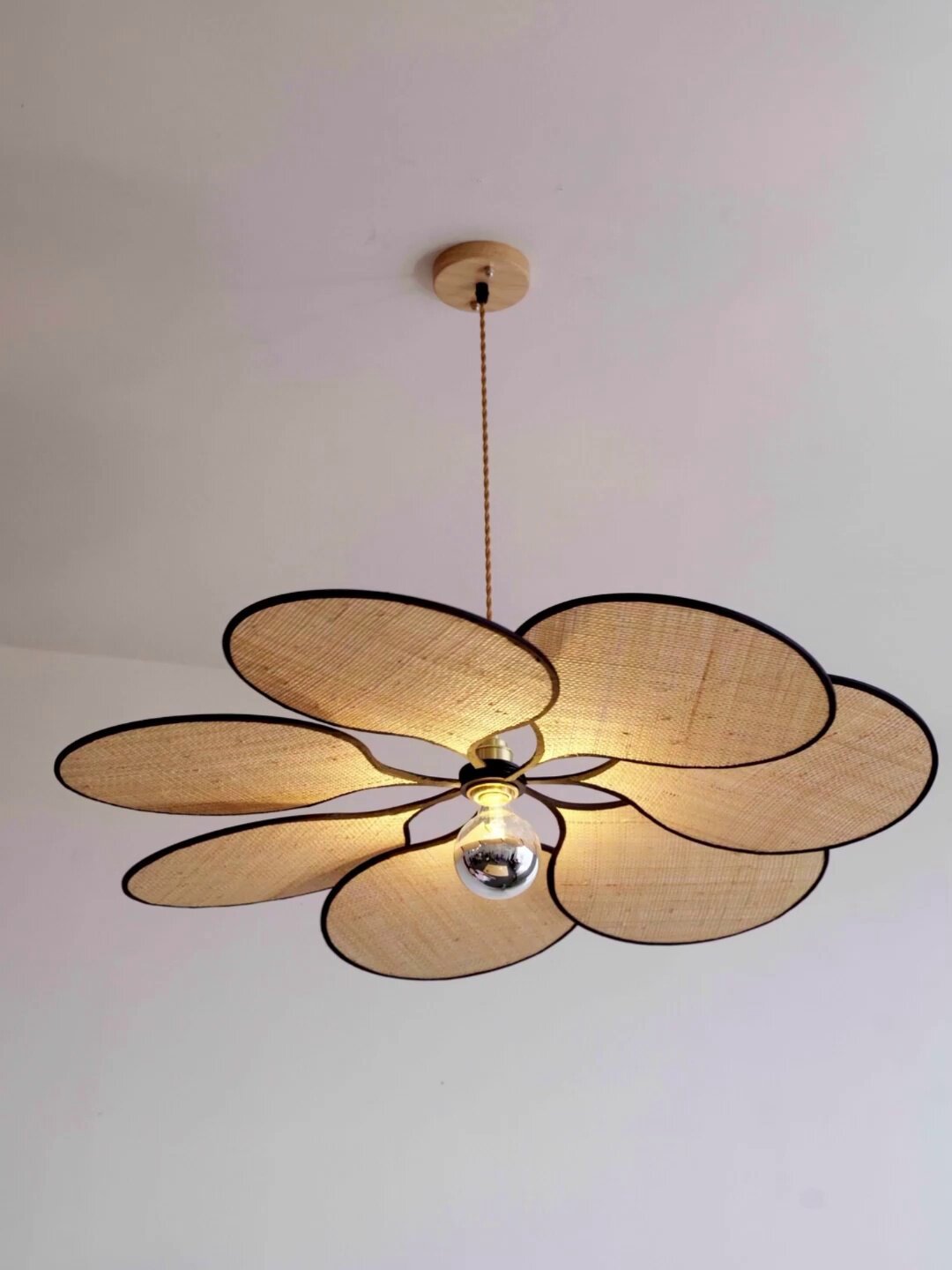 Thea Pendant Light
