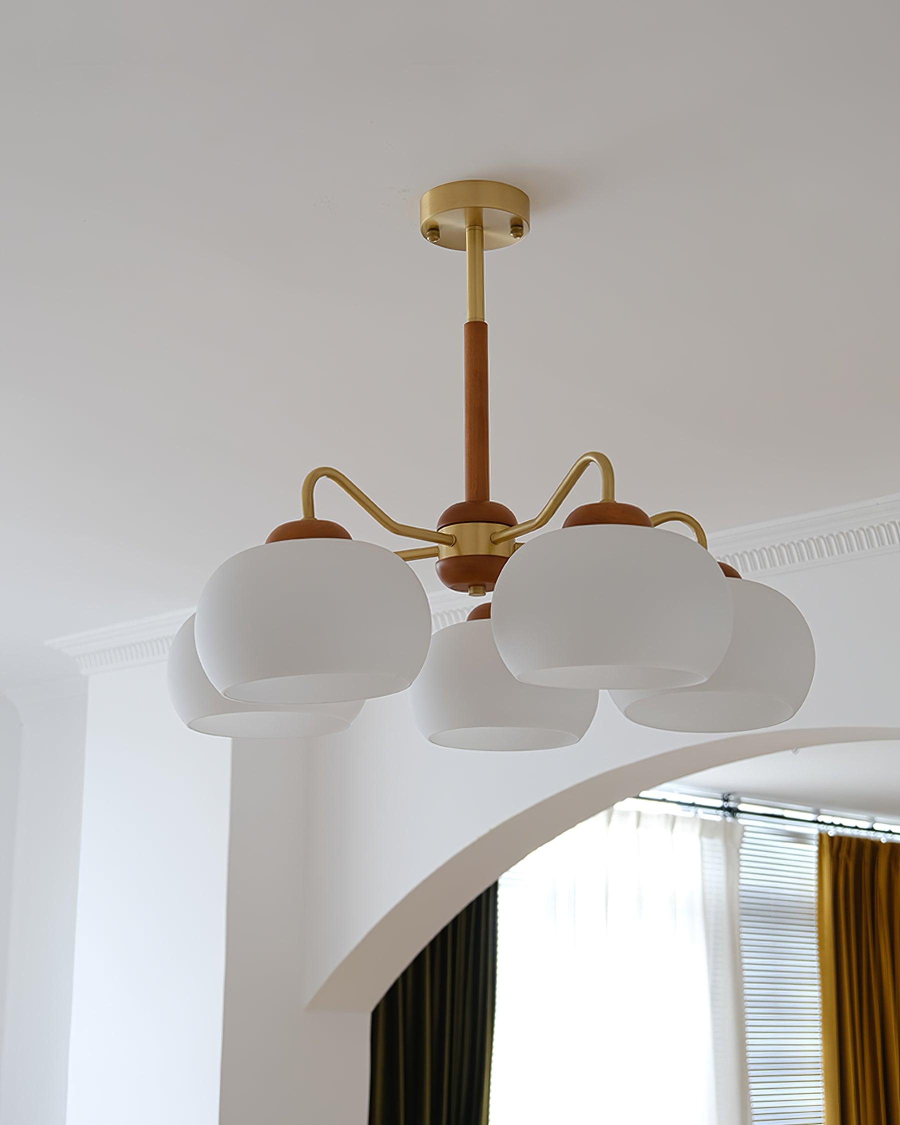 Hadriana Chandelier