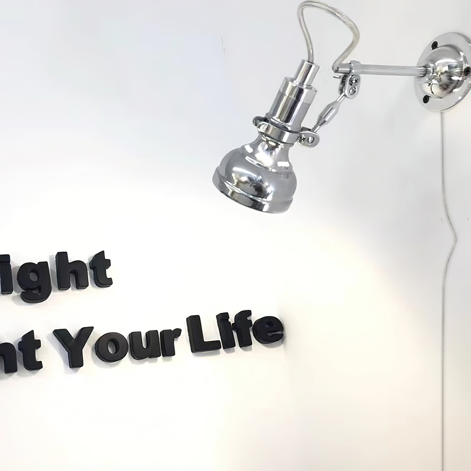Allirora Wall Lamp