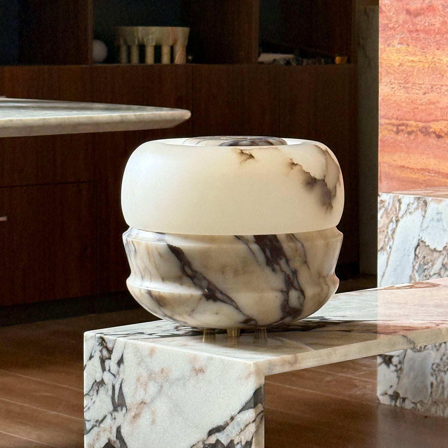 Close-up of the alabaster lampshade on the Ramson table lamp.