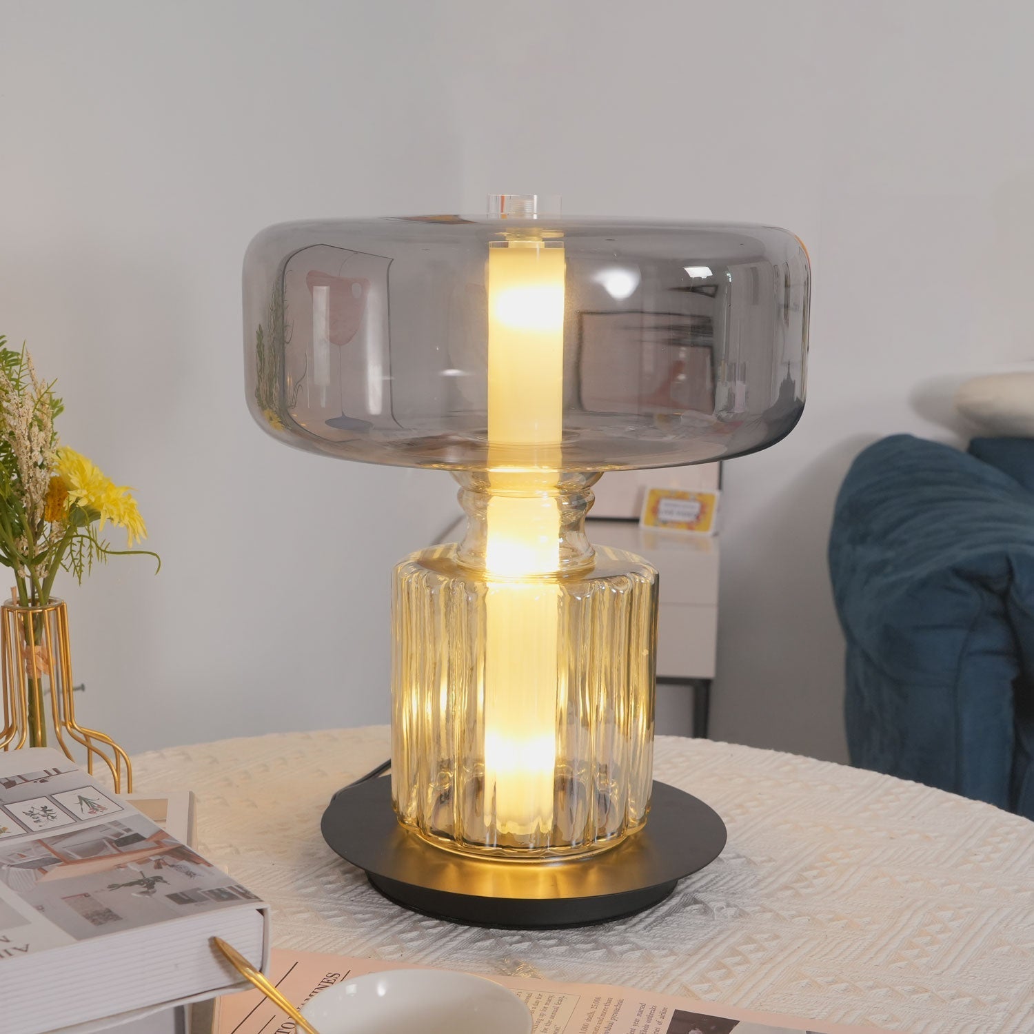 Svora Modern Glass Table Lamp-Neutral Decor