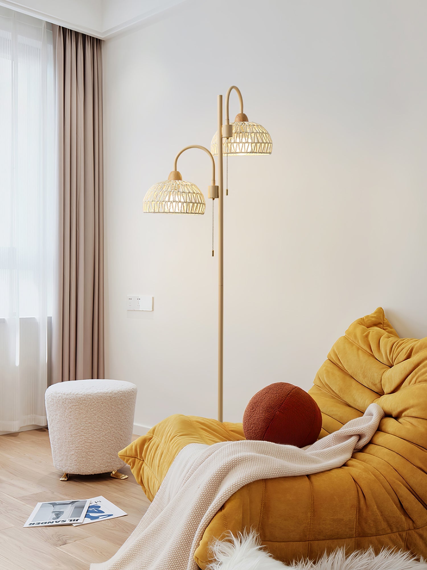 Tor Minimalist Floor Lamp-Neutral Decor