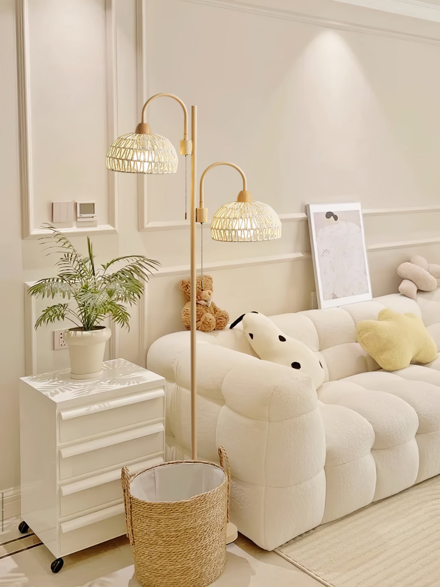 Tor Minimalist Floor Lamp-Neutral Decor