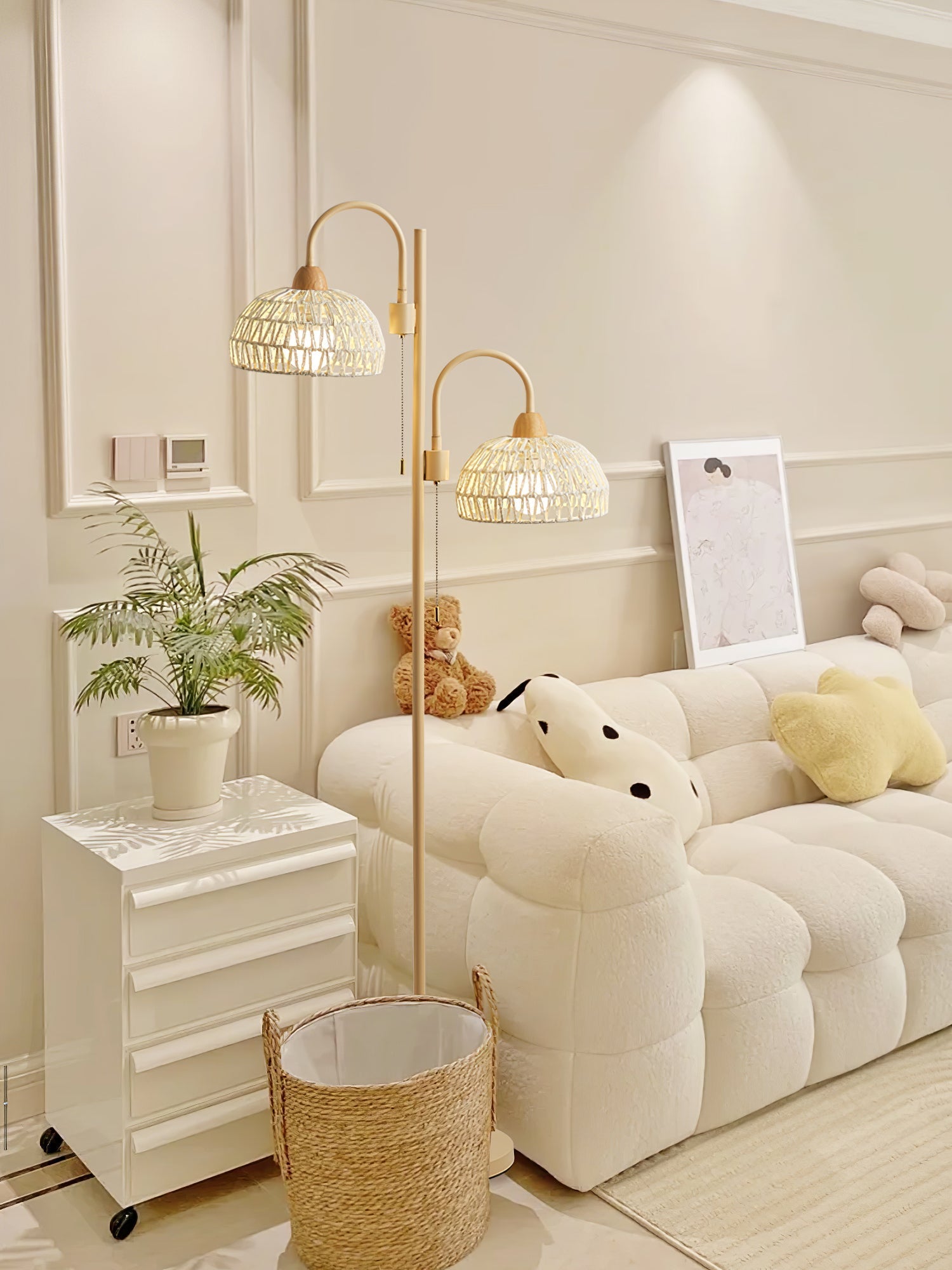 Tor Minimalist Floor Lamp-Neutral Decor