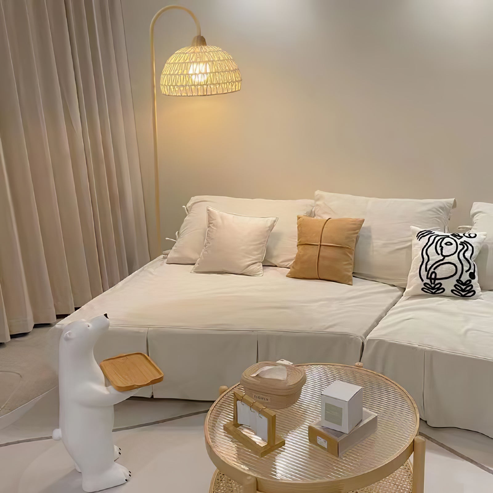 Tor Minimalist Floor Lamp-Neutral Decor