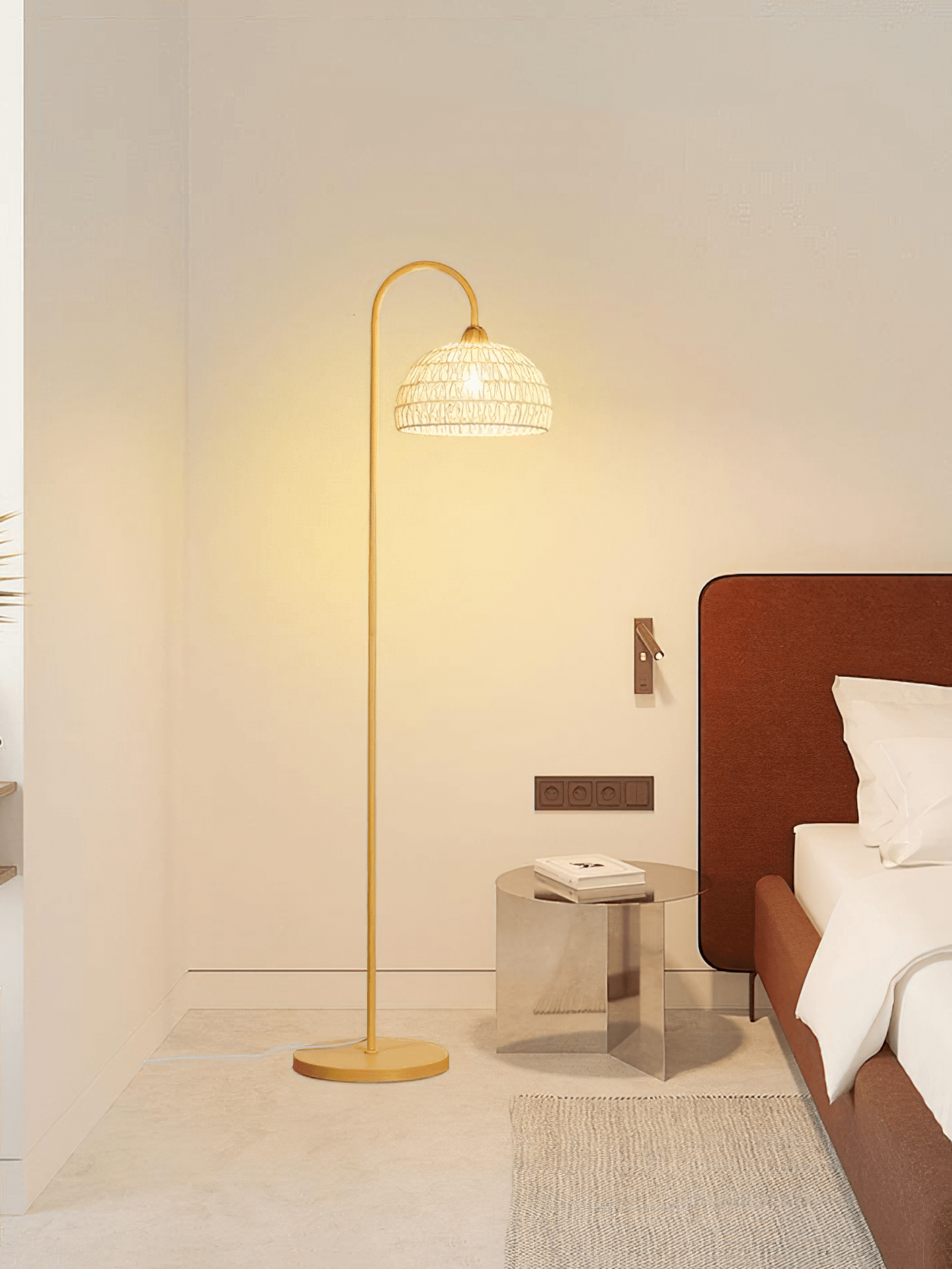 Tor Minimalist Floor Lamp-Neutral Decor
