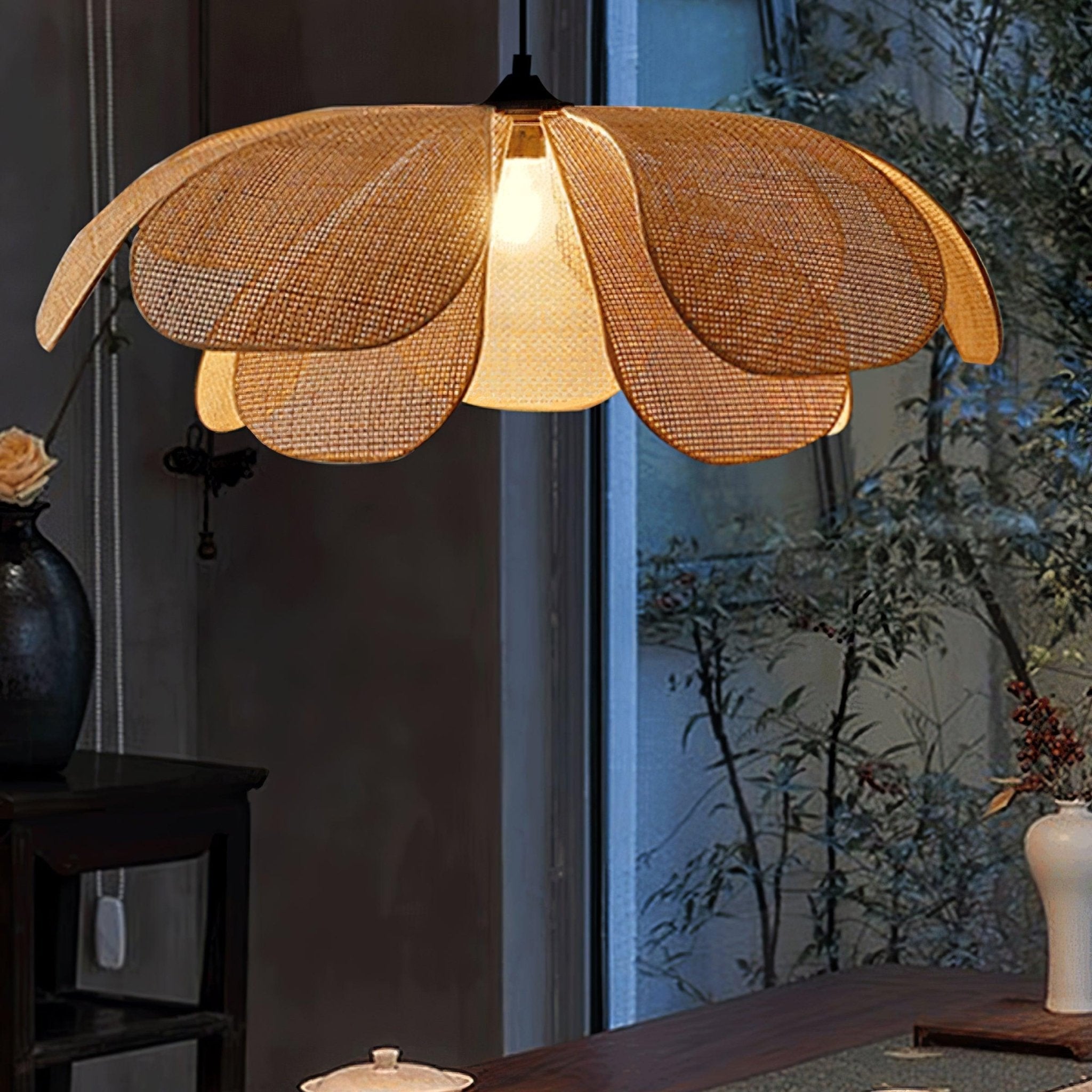 Petaral Rattan Retro Pendant Lamp-Neutral Decor