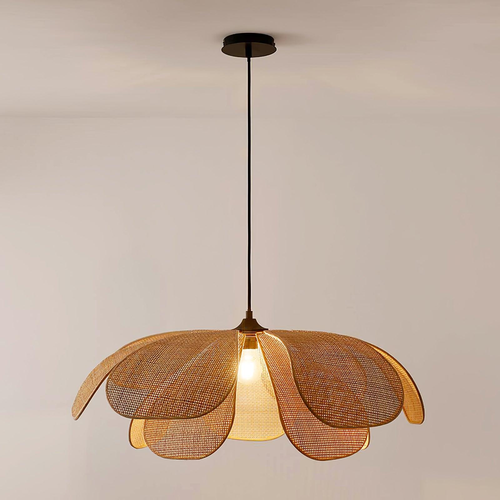 Petaral Rattan Retro Pendant Lamp-Neutral Decor