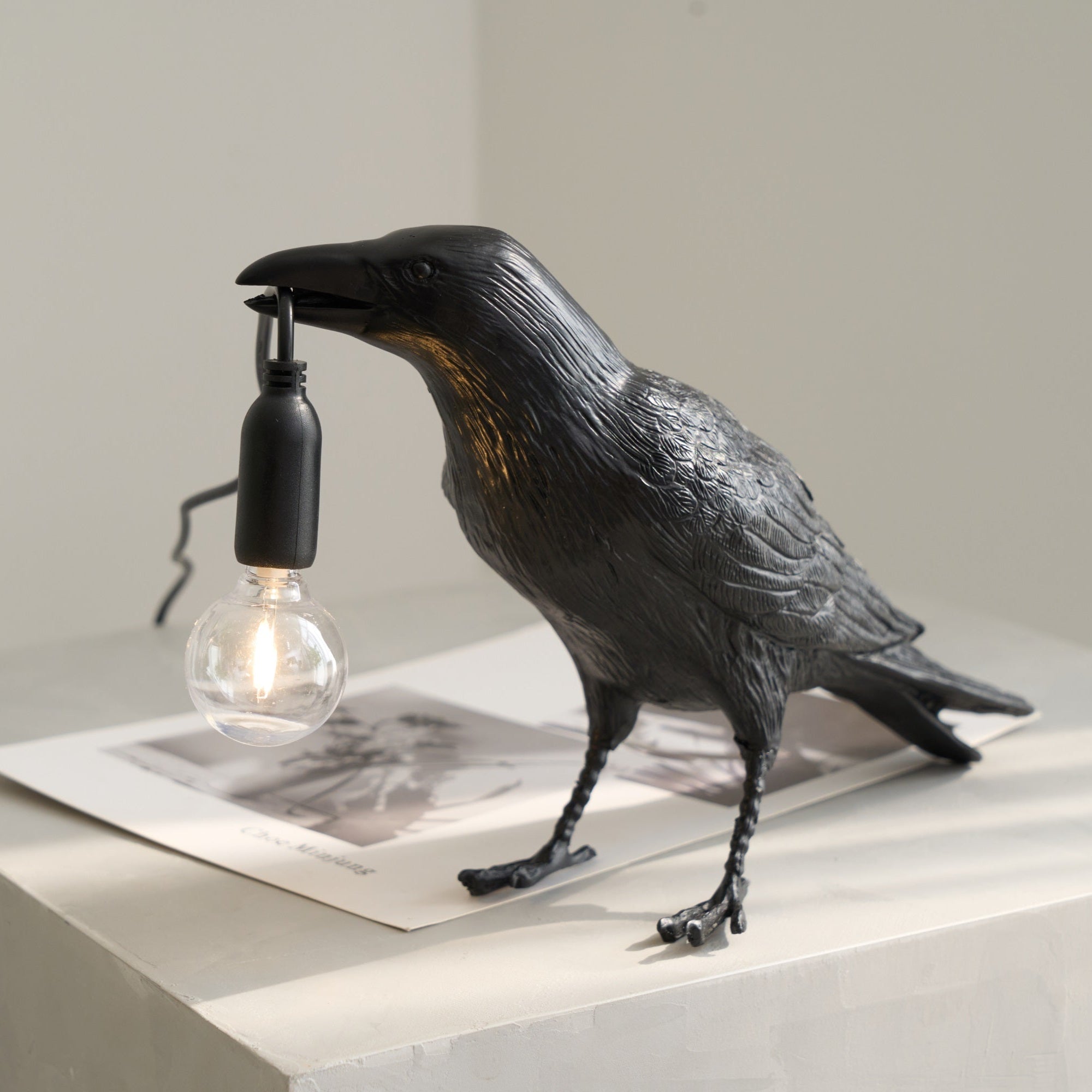 Evon Resin Whimsical Table Lamp-Neutral Decor