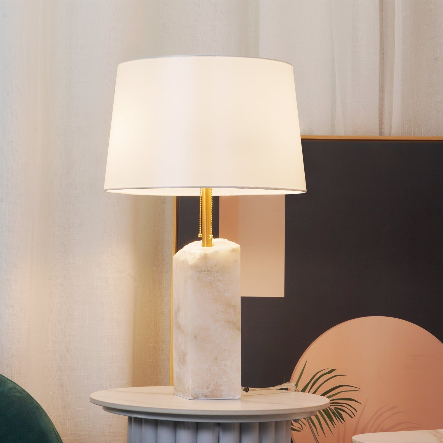 Gaveth Minimalist Alabaster Table Lamp-Neutral Decor