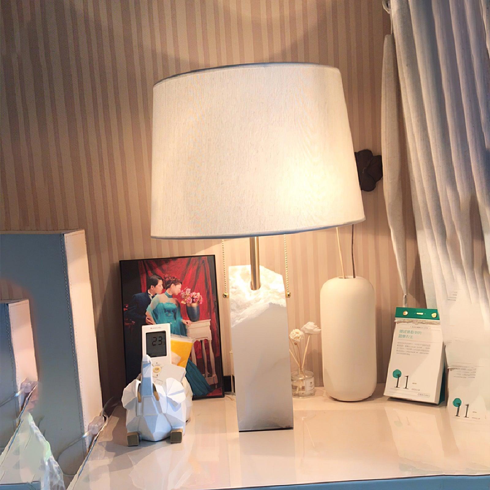Gaveth Minimalist Alabaster Table Lamp-Neutral Decor