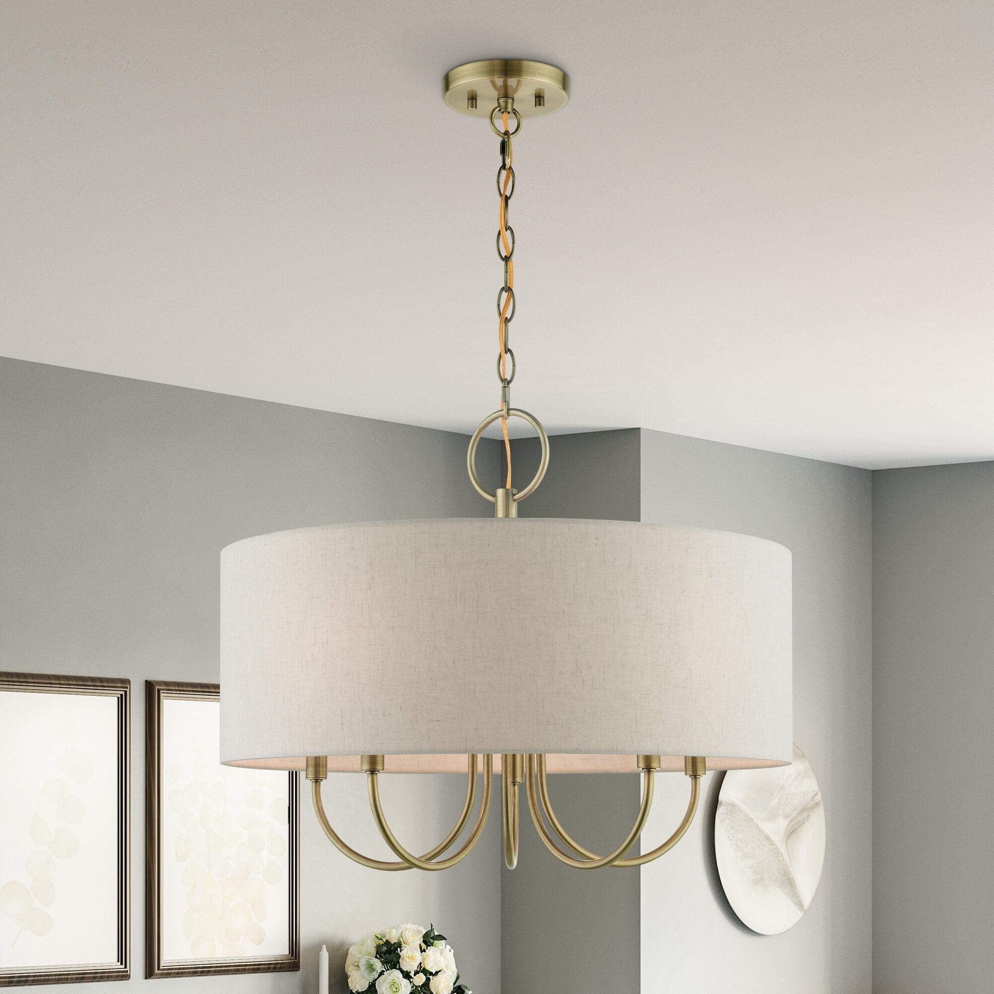 Ovyneth Chandelier