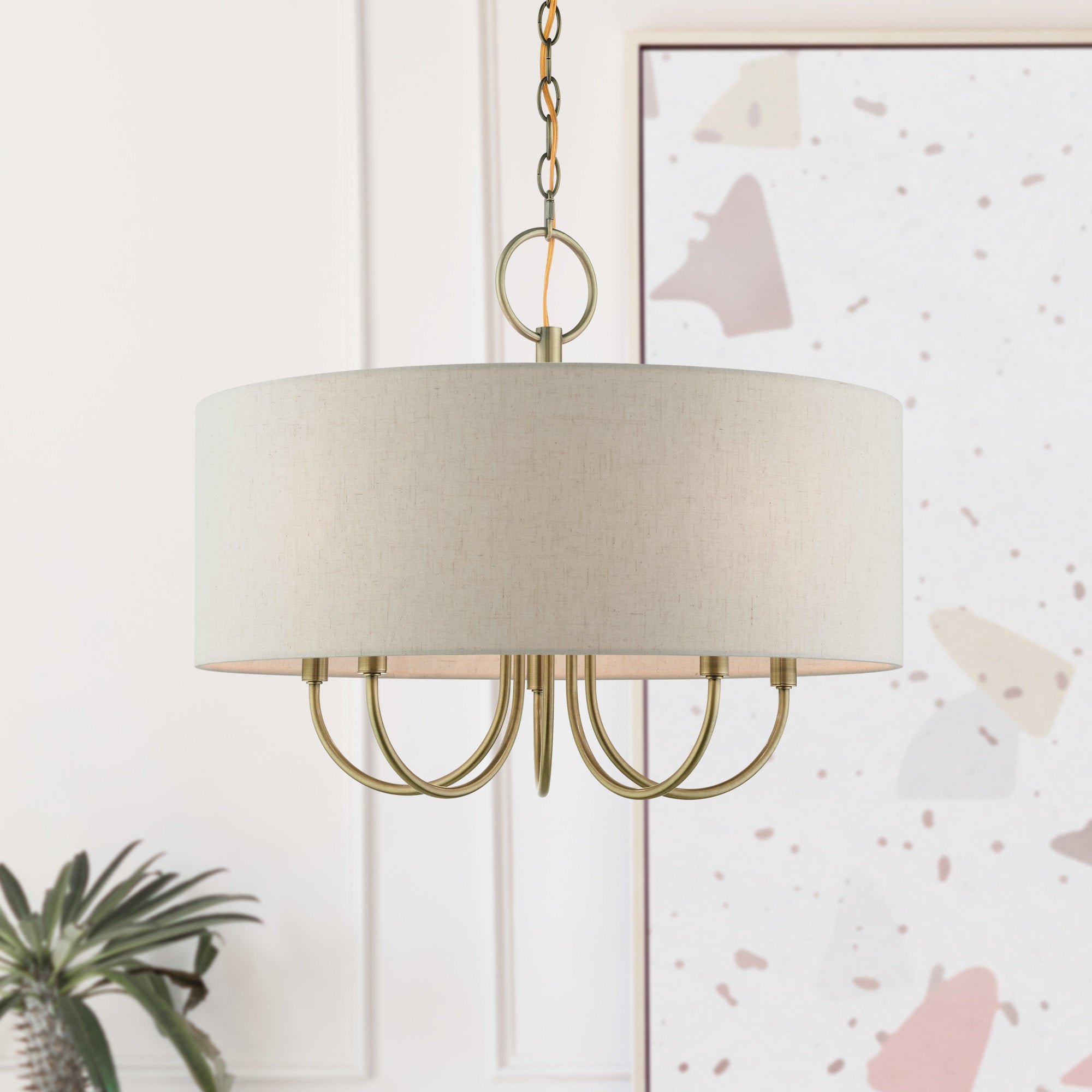 Ovyneth Chandelier