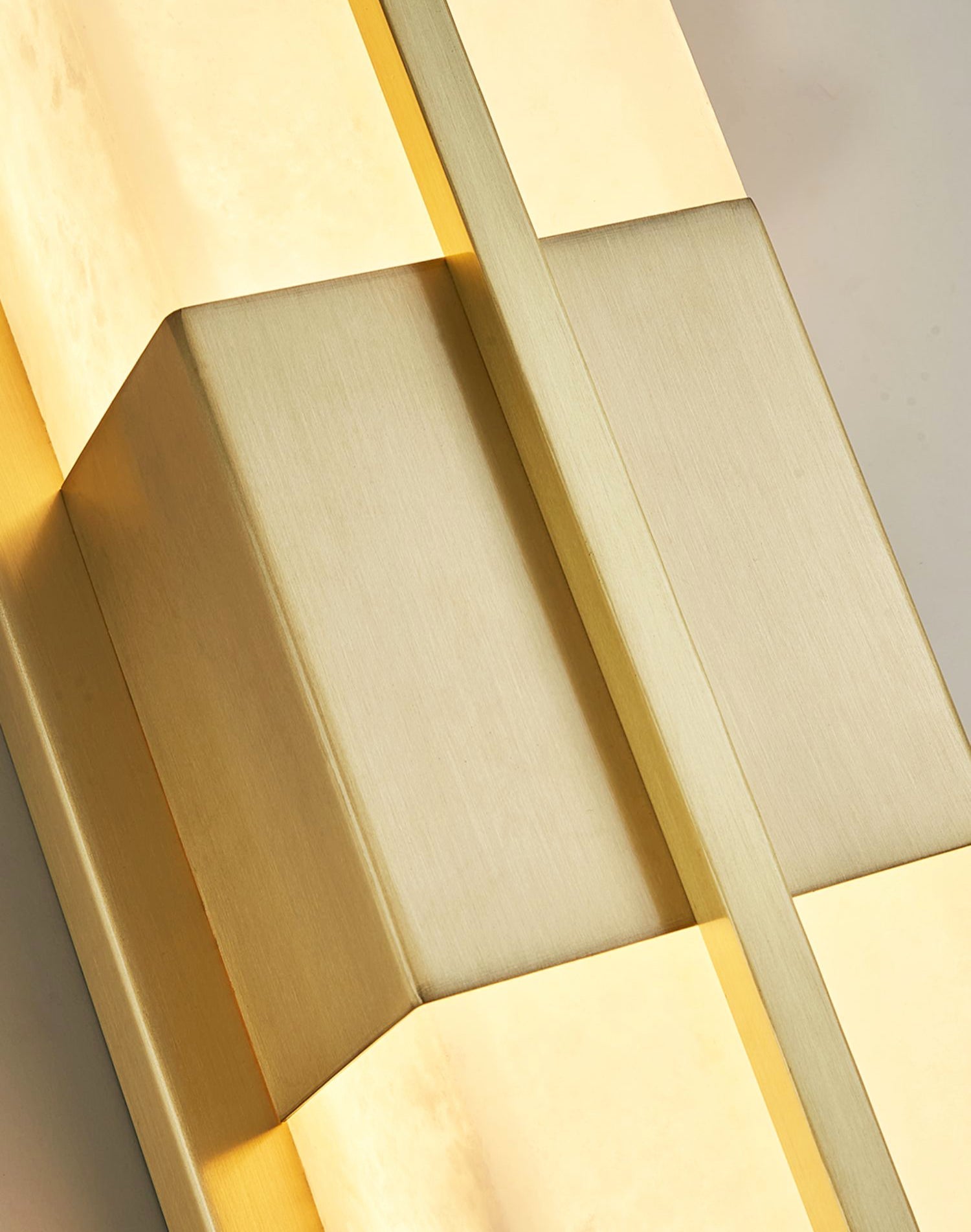 Yoren Alabaster Brass Wall Light-Neutral Decor