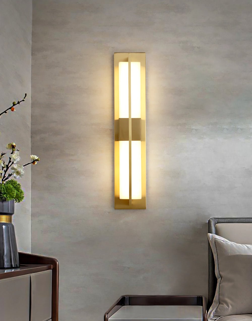 Laxor Alabaster Brass Wall Light-Neutral Decor