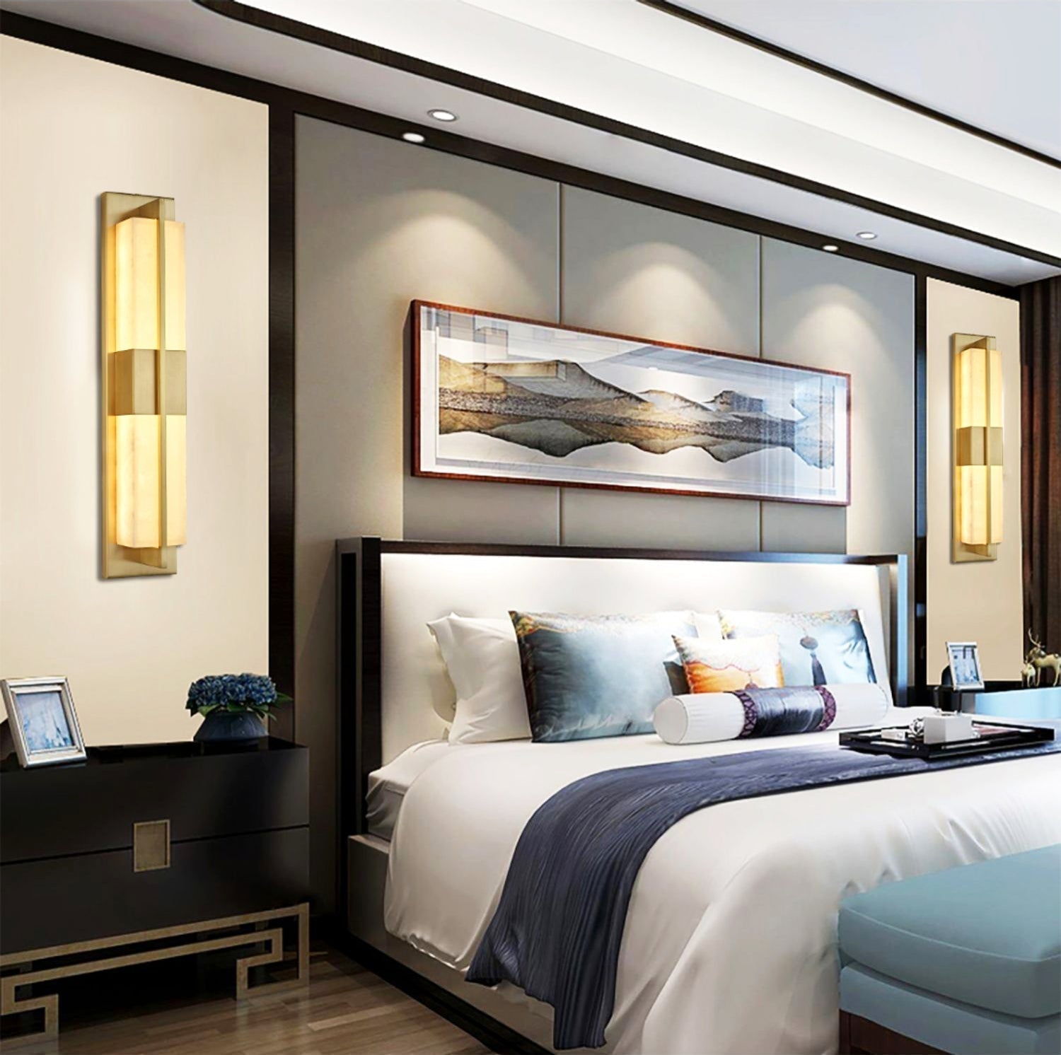 Laxor Alabaster Brass Wall Light-Neutral Decor