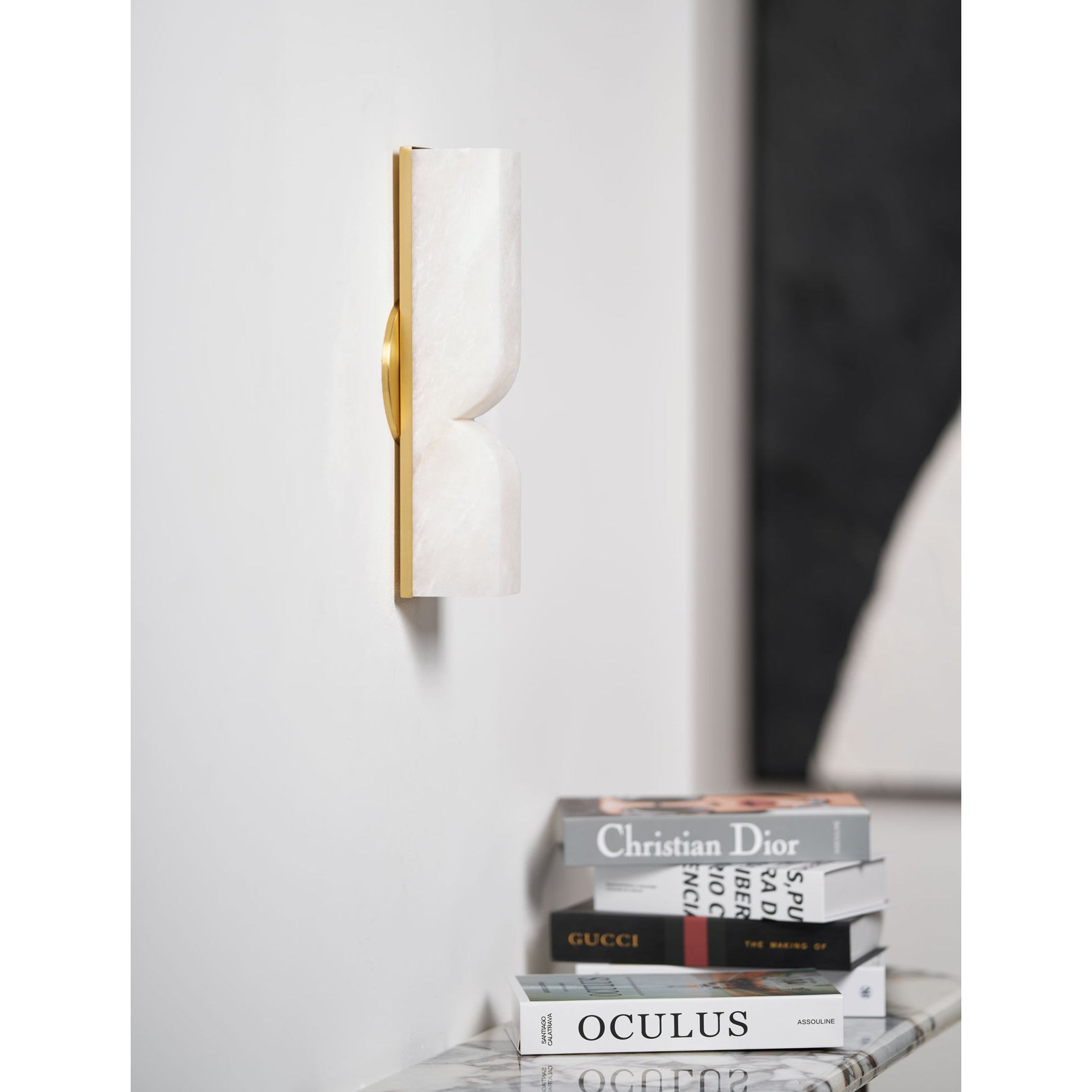 Lyvenisra Wall Lamp