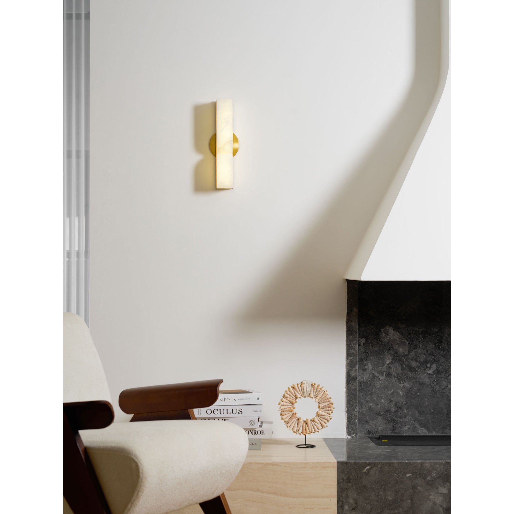 Lyvenisra Wall Lamp