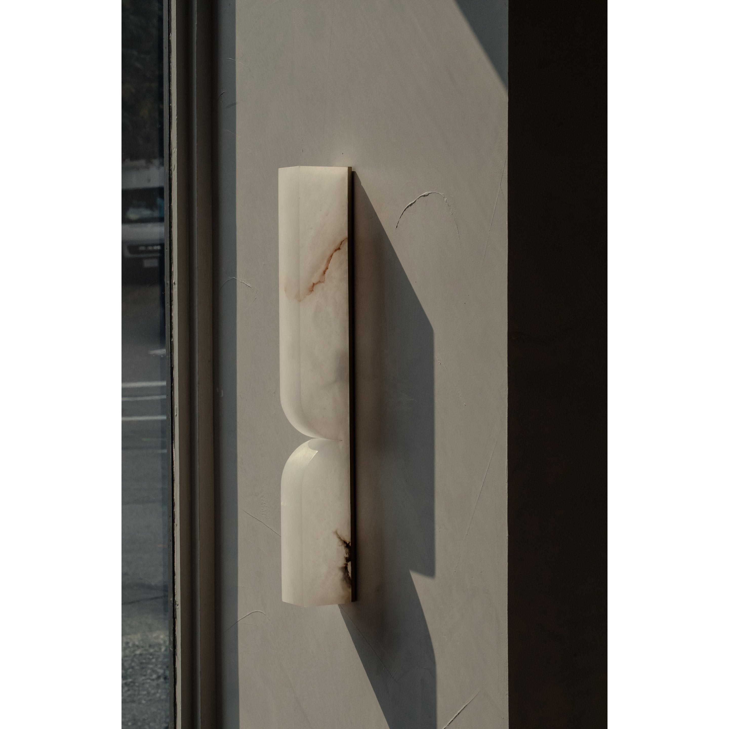 Lyvenisra Wall Lamp