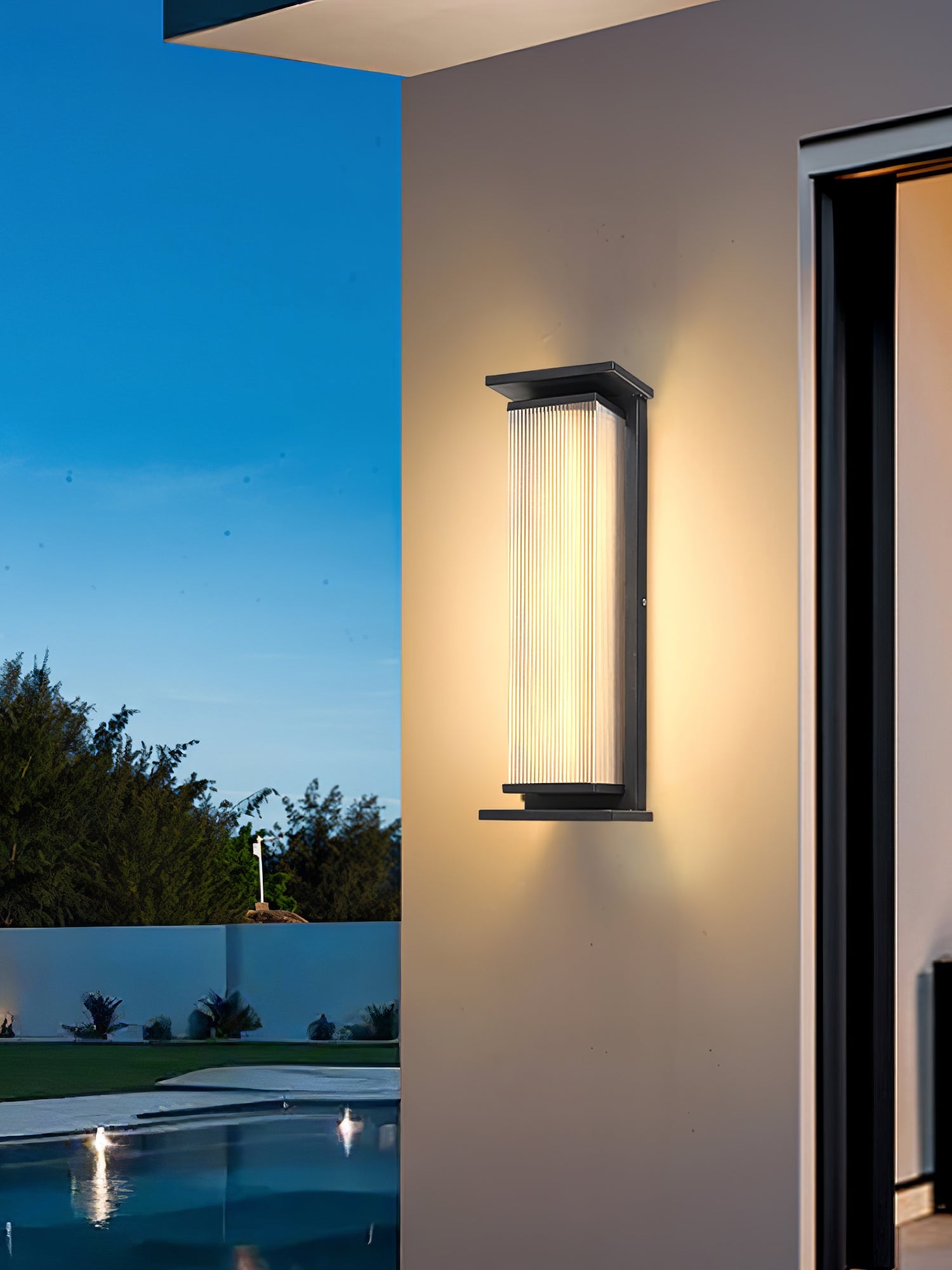 Cesilila Vertical Glass Wall Light-Neutral Decor
