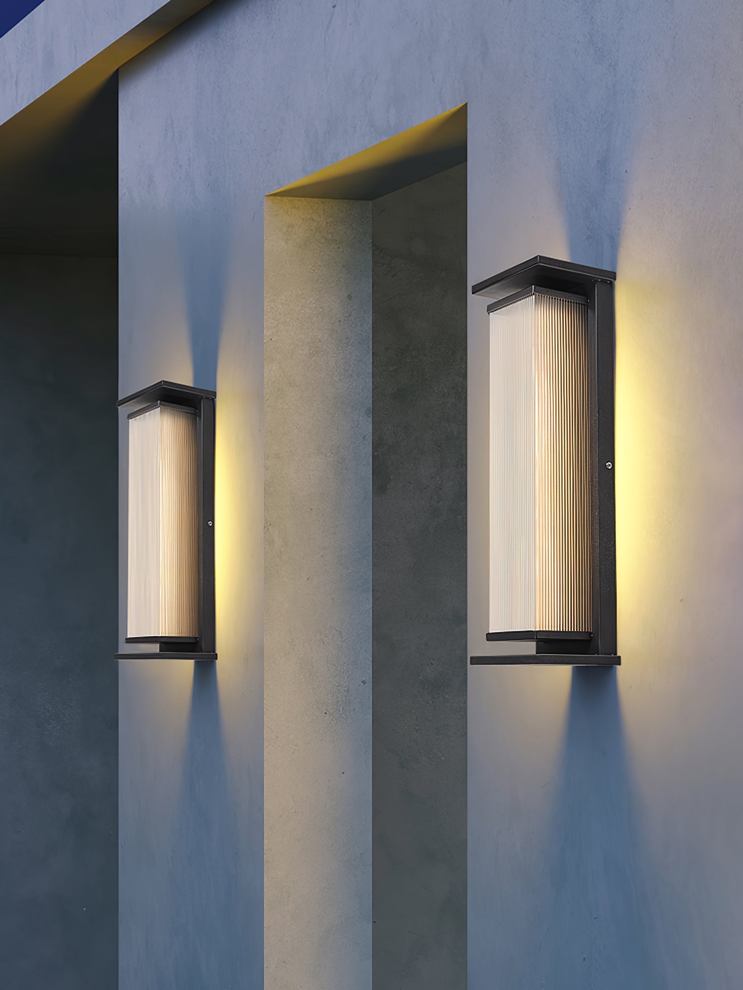 Cesilila Vertical Glass Wall Light-Neutral Decor