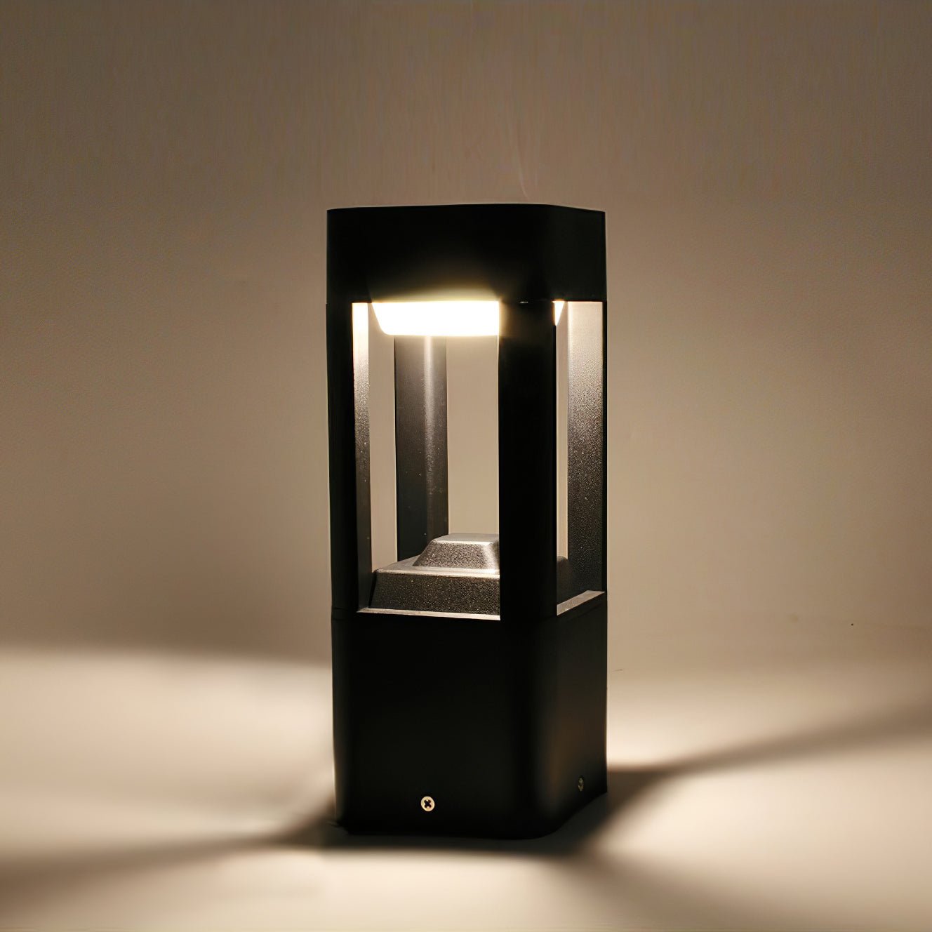 Lildes aluminum Garden Outdoor Light-Neutral Decor