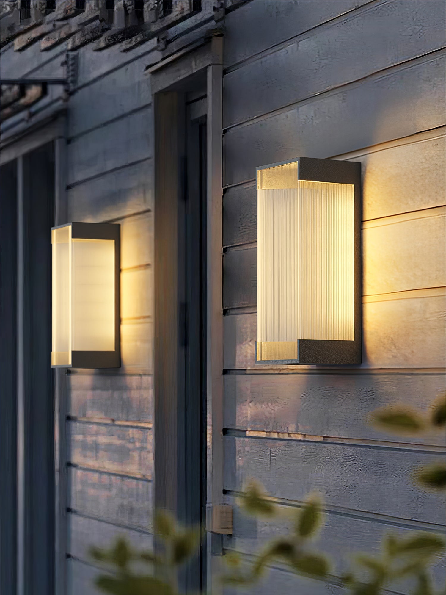 Elraearis Unique Rectangular Outdoor Wall Light-Neutral Decor