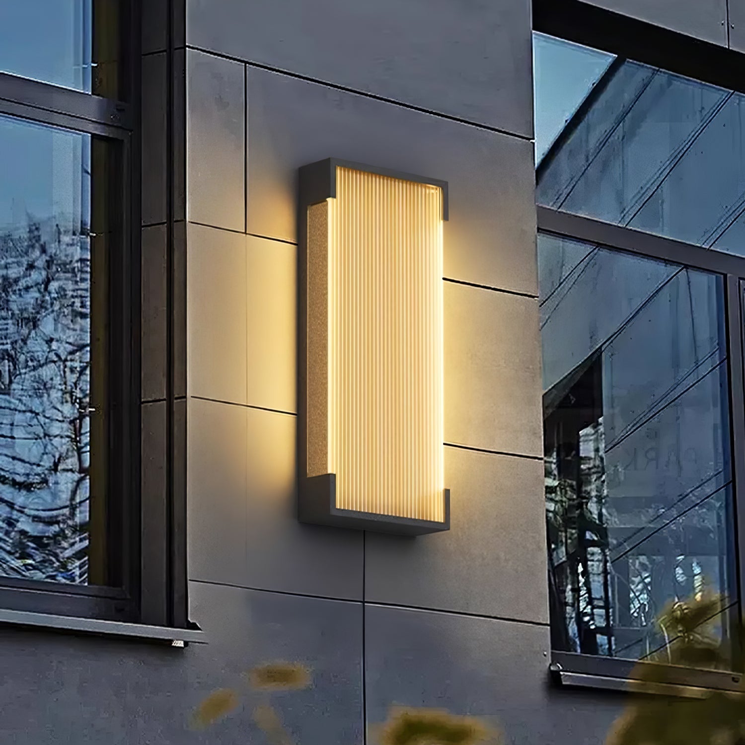 Elraearis Unique Rectangular Outdoor Wall Light-Neutral Decor