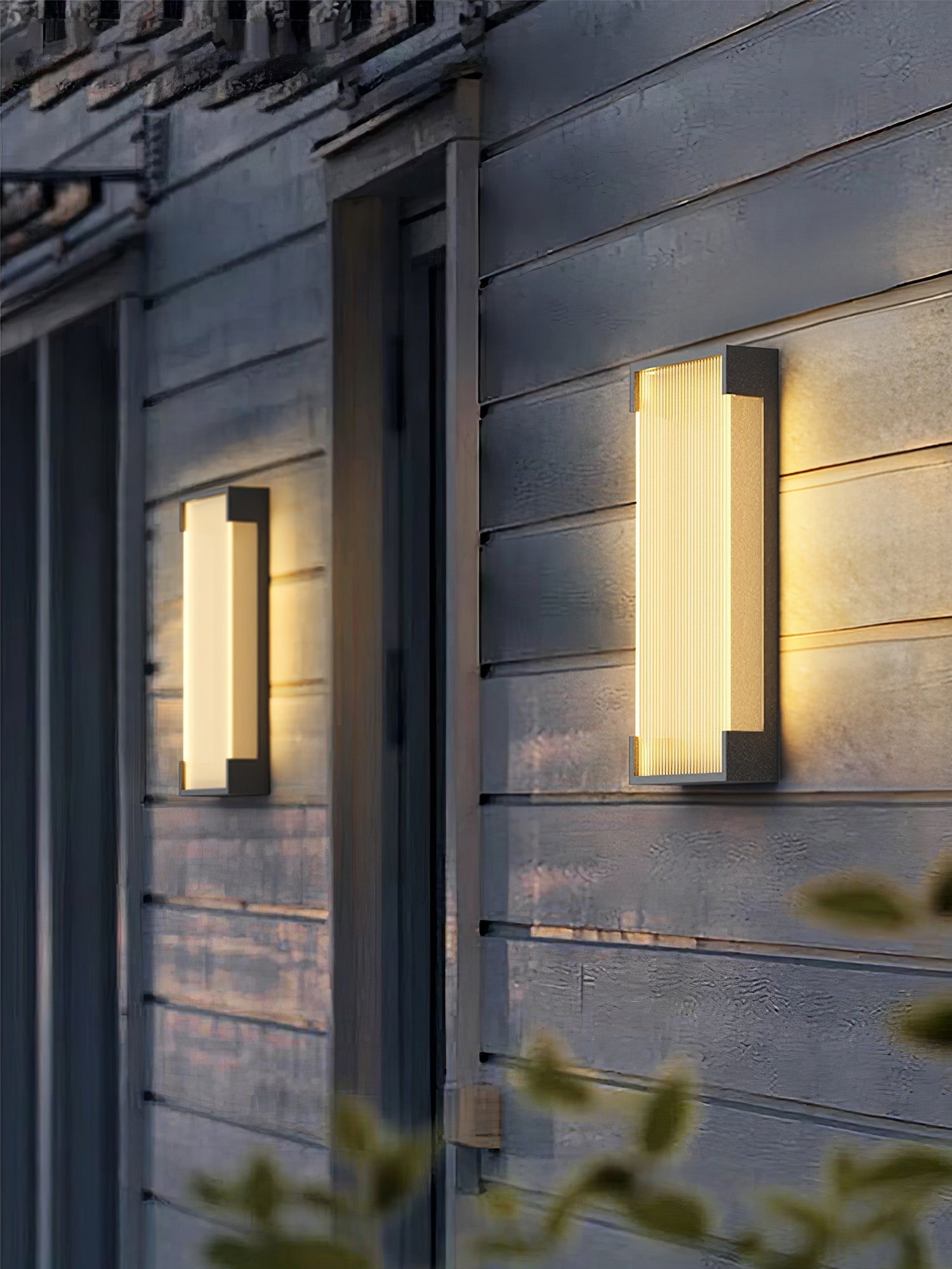 Elraearis Unique Rectangular Outdoor Wall Light-Neutral Decor
