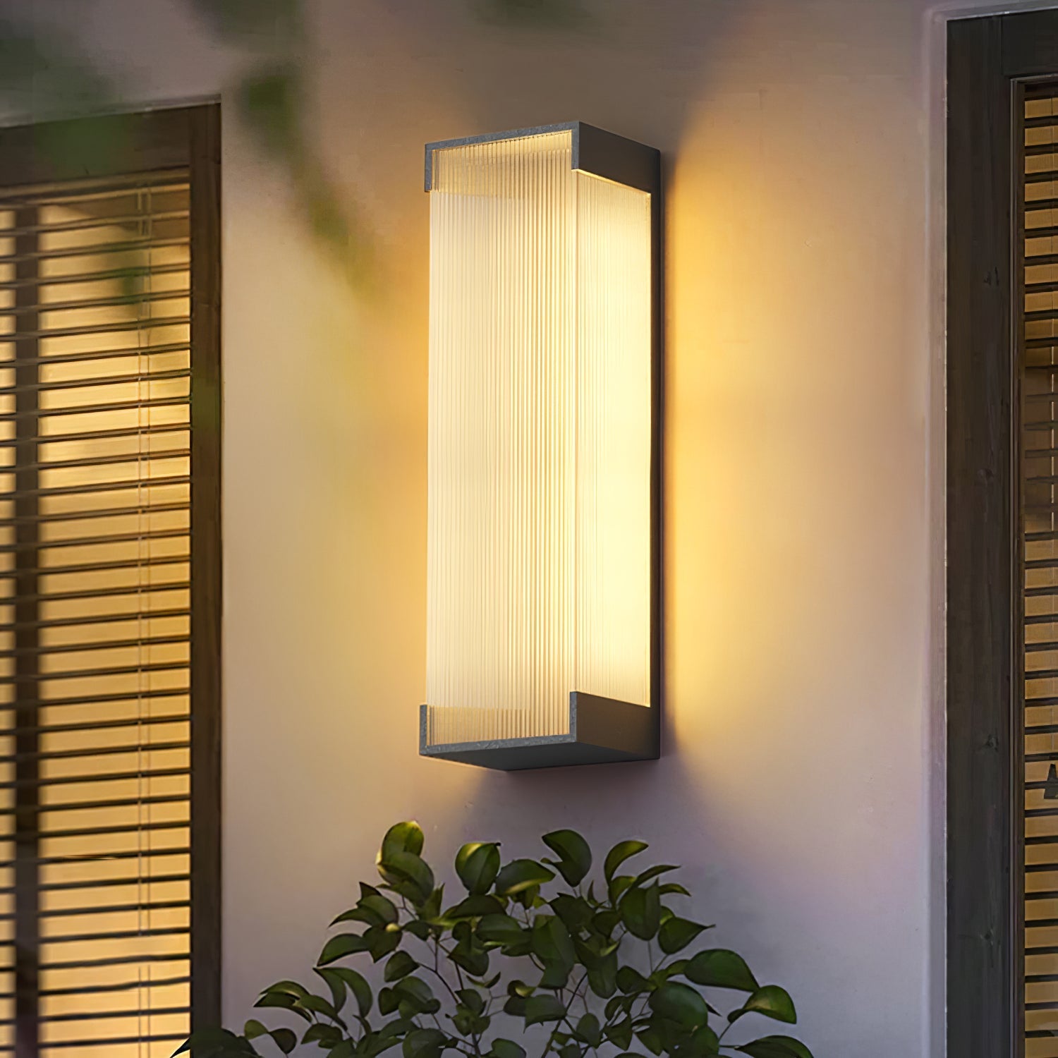 Elraearis Unique Rectangular Outdoor Wall Light-Neutral Decor