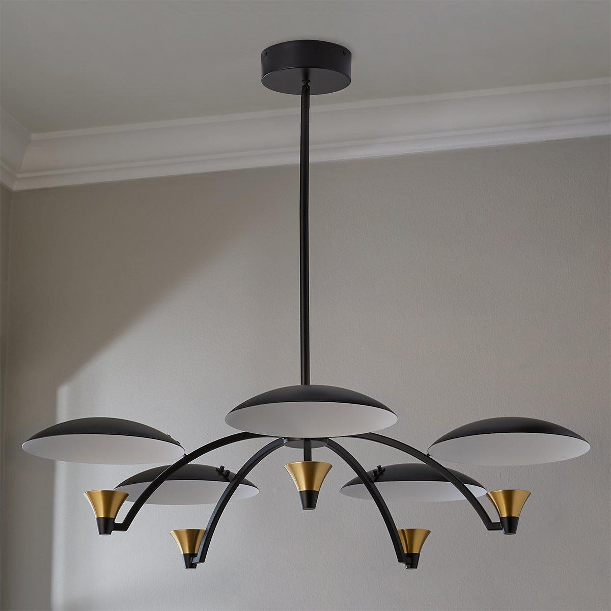 Cumiror Chandelier