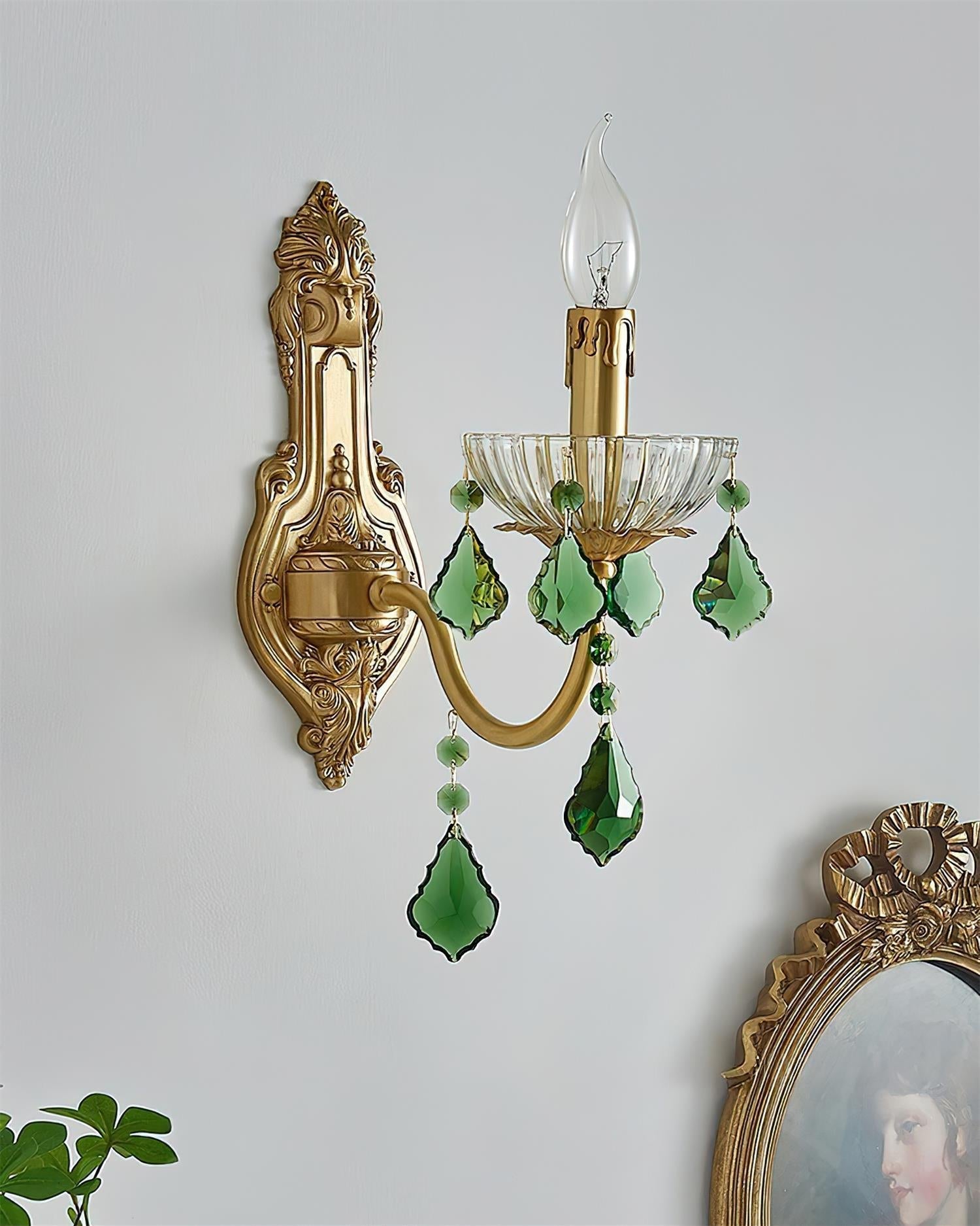 Esmeralda Wall Lamp