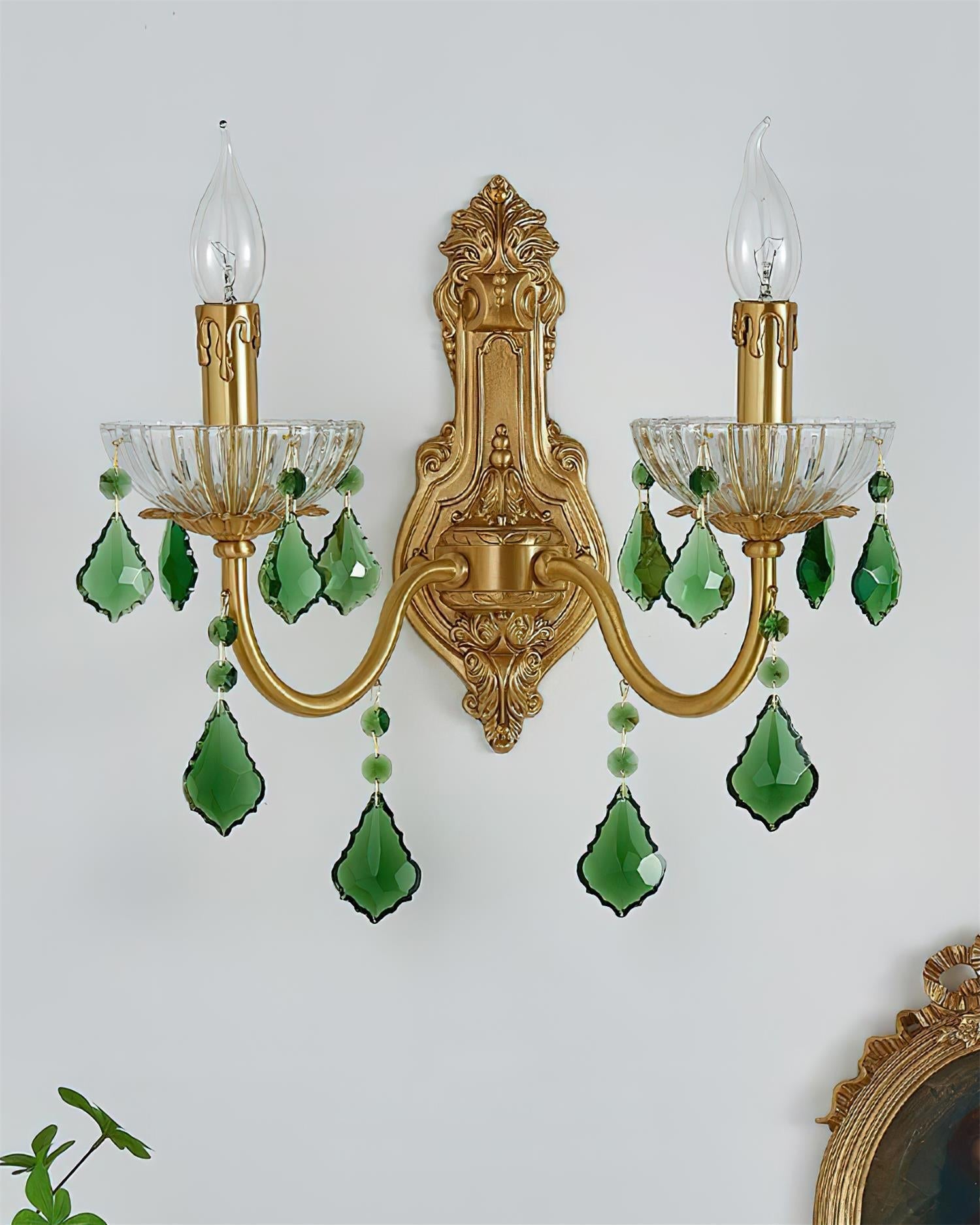 Esmeralda Wall Lamp
