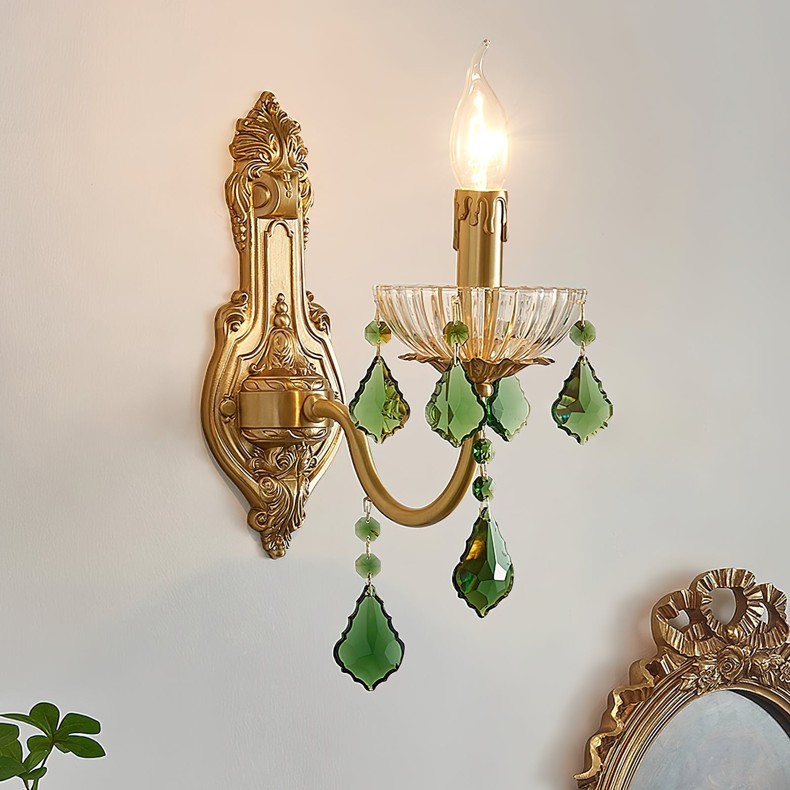 Esmeralda Wall Lamp