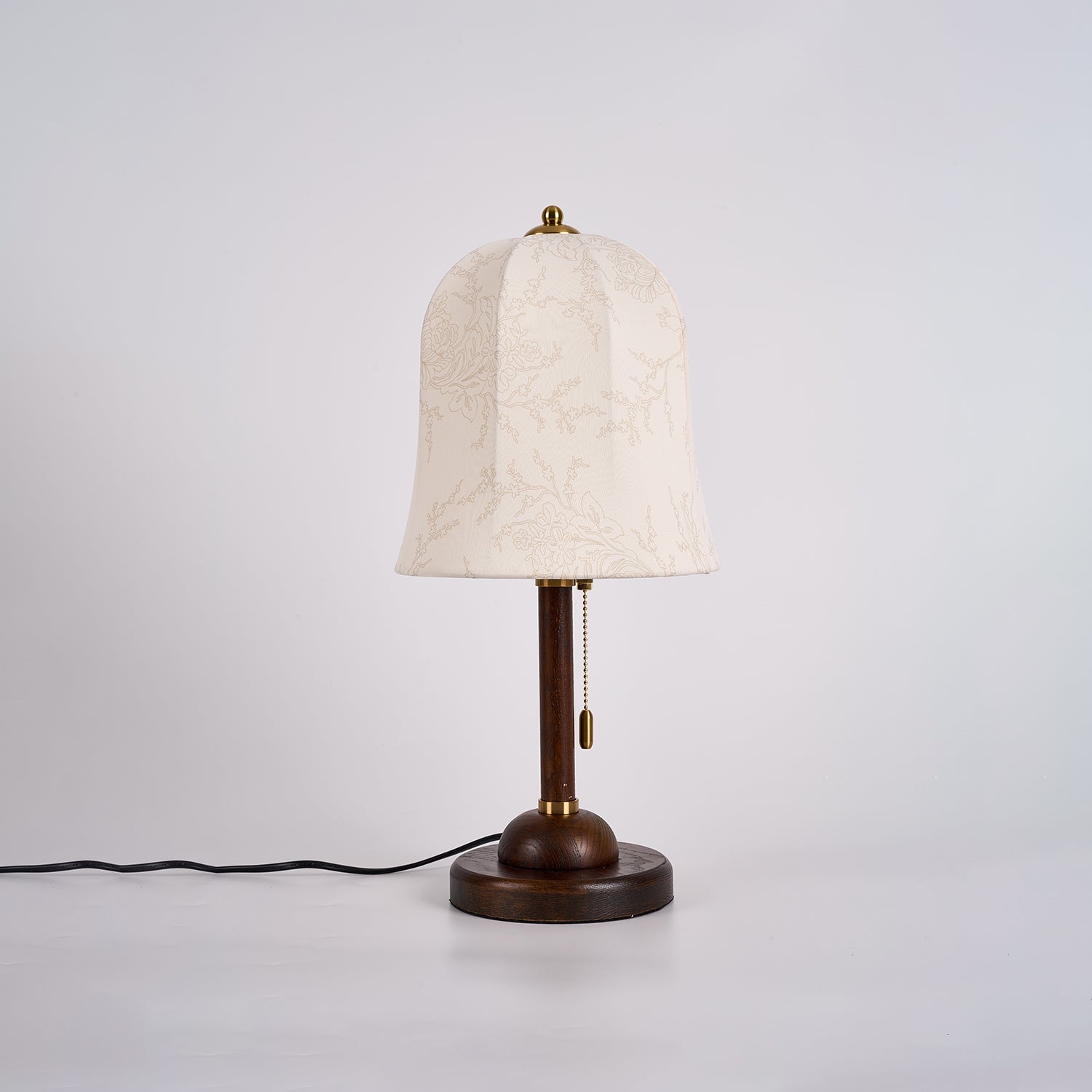 Holden Vintage Wood Table Lamp-Neutral Decor