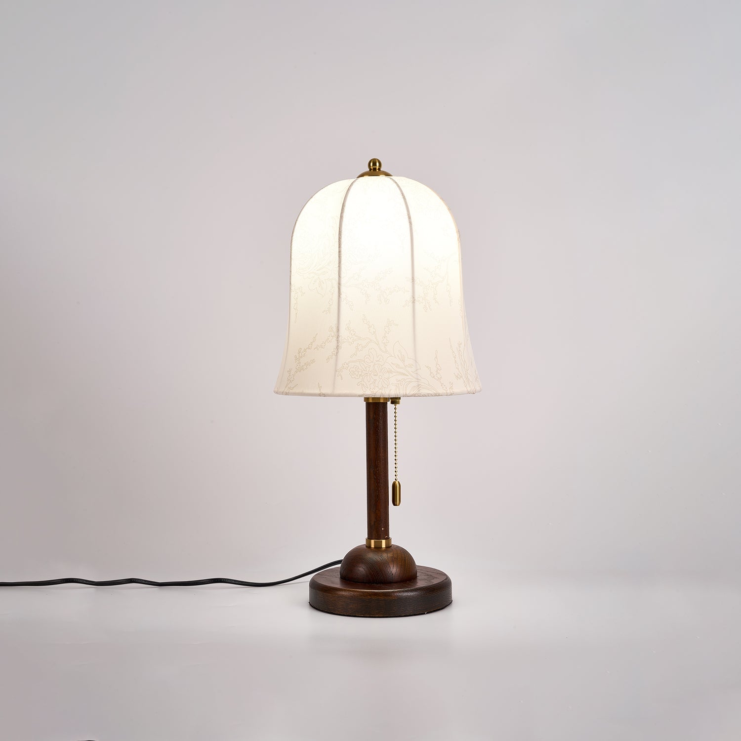 Holden Vintage Wood Table Lamp-Neutral Decor