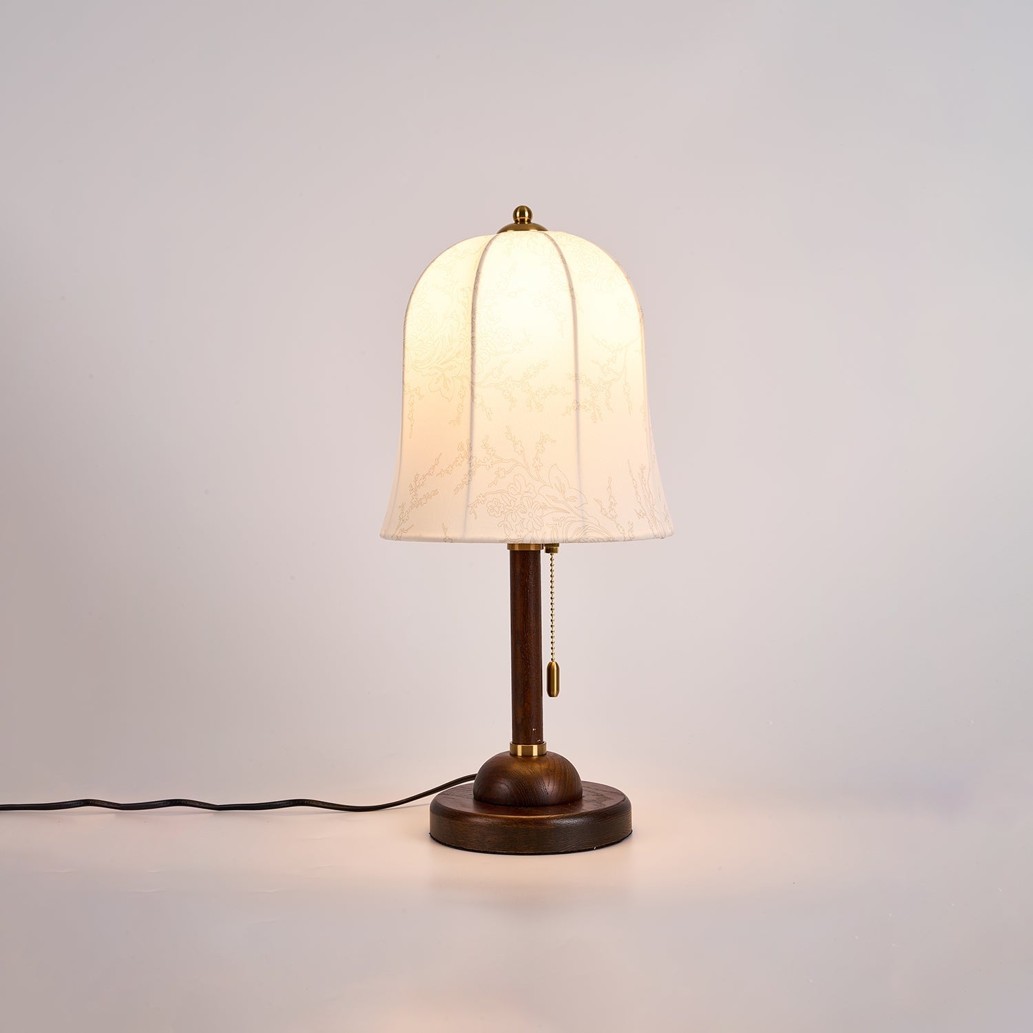 Holden Vintage Wood Table Lamp-Neutral Decor