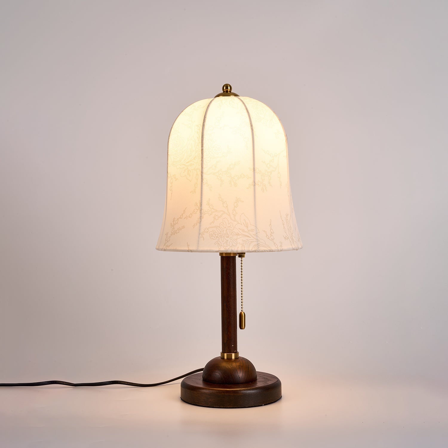 Holden Vintage Wood Table Lamp-Neutral Decor