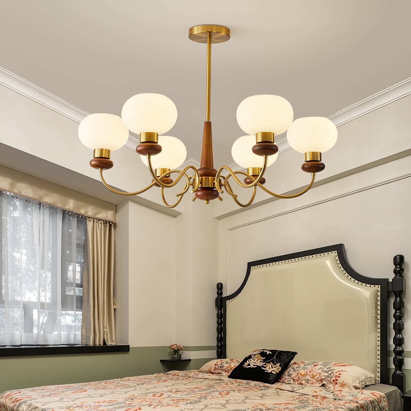Lustra Chandelier Brass Wood Globe Classic-Neutral Decor