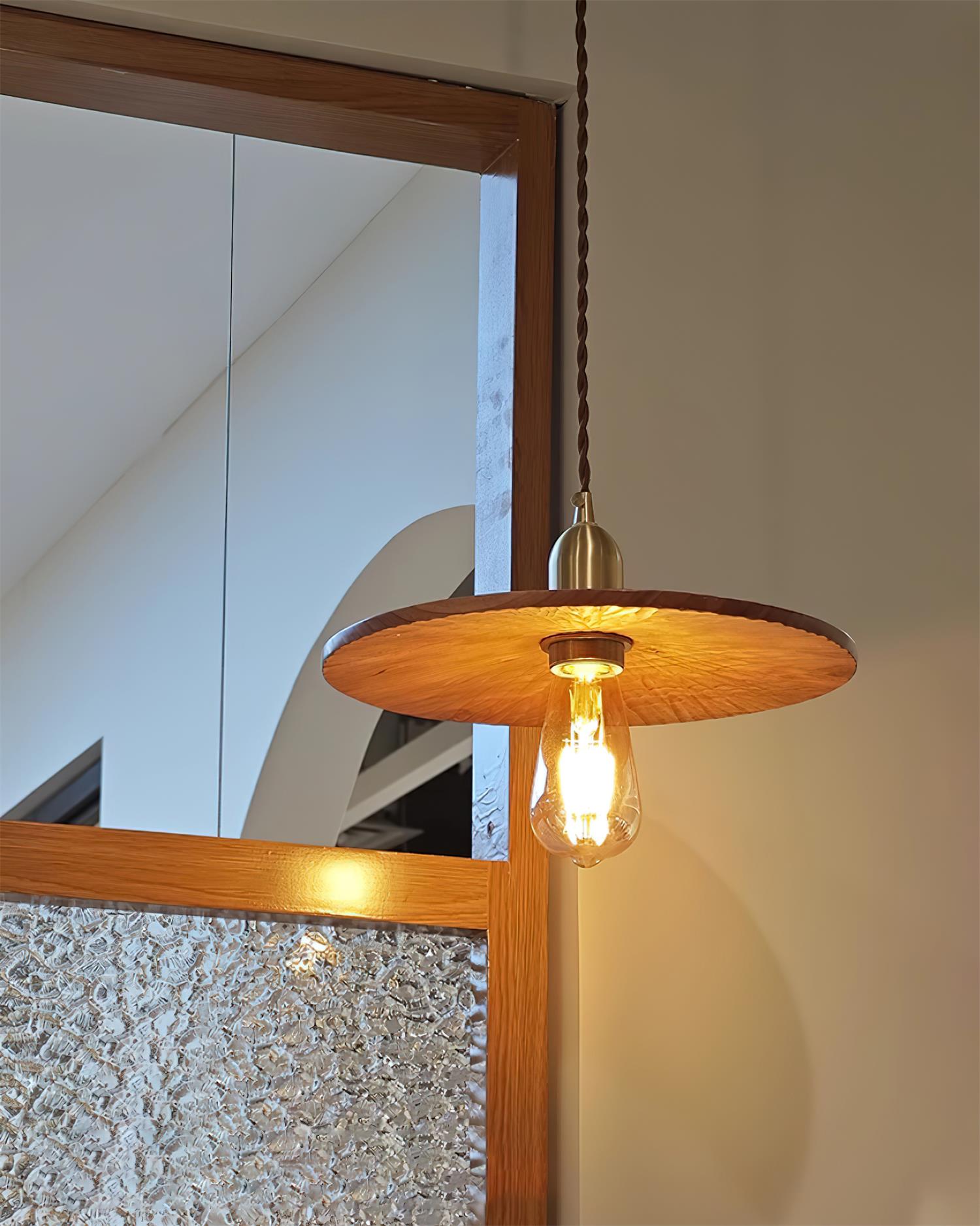 Rei Wood Pendant Lamp