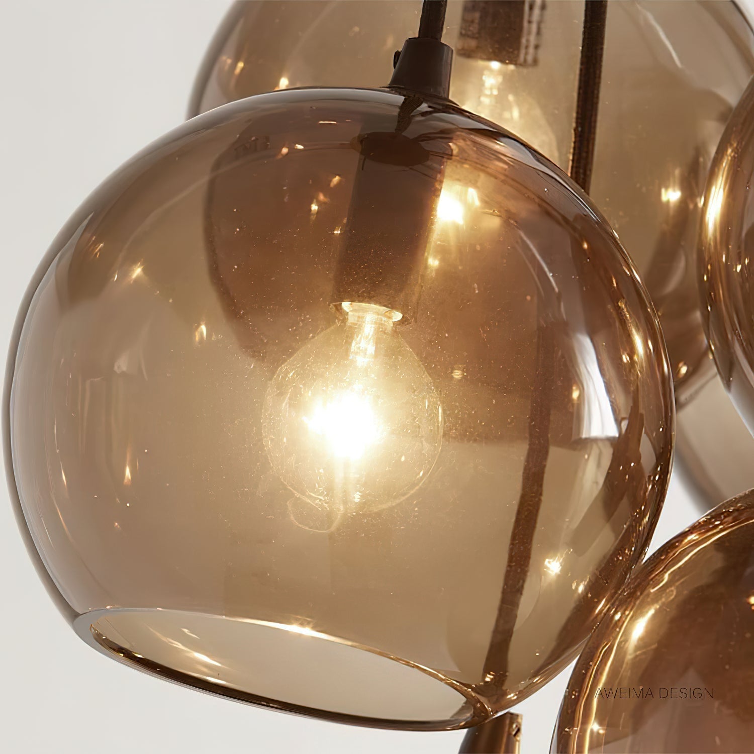 Ucaryra Glass Pendant Lamp
