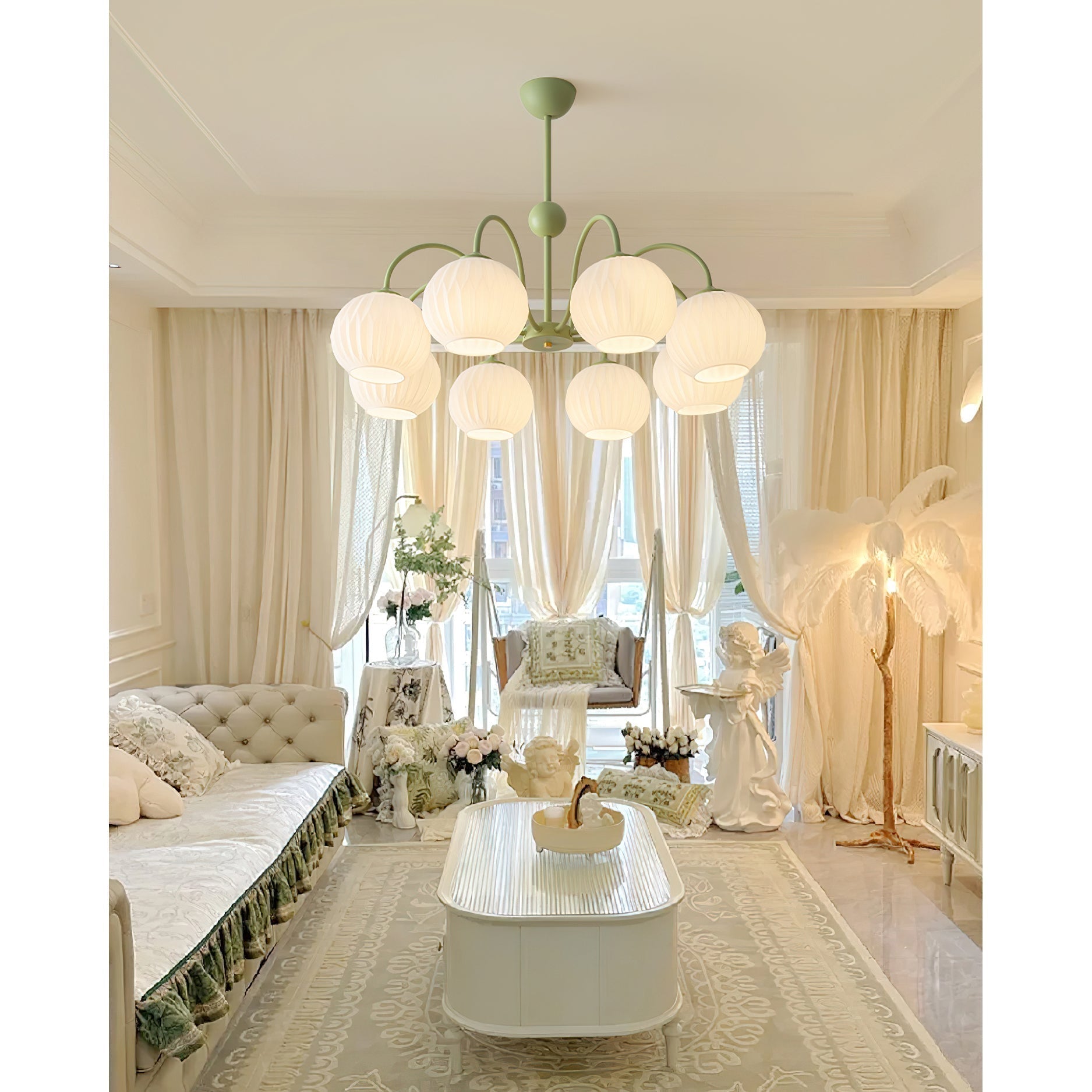 Unoryra Chandelier