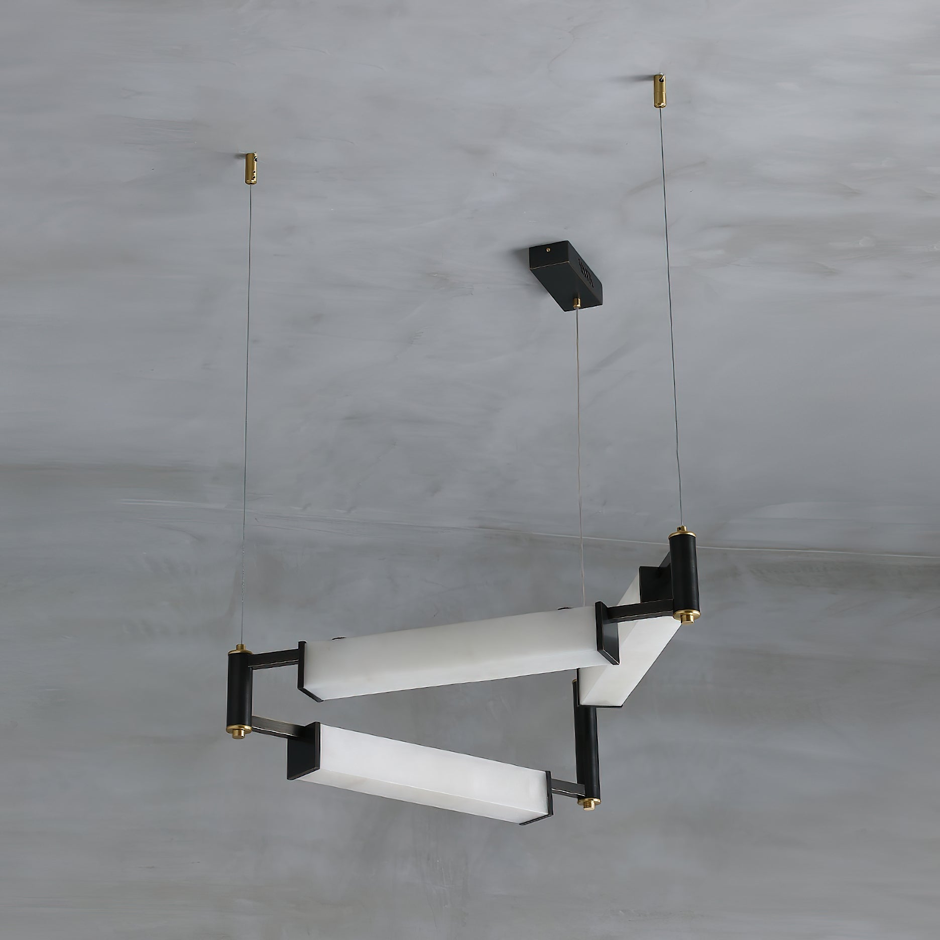 Arsorara Chandelier