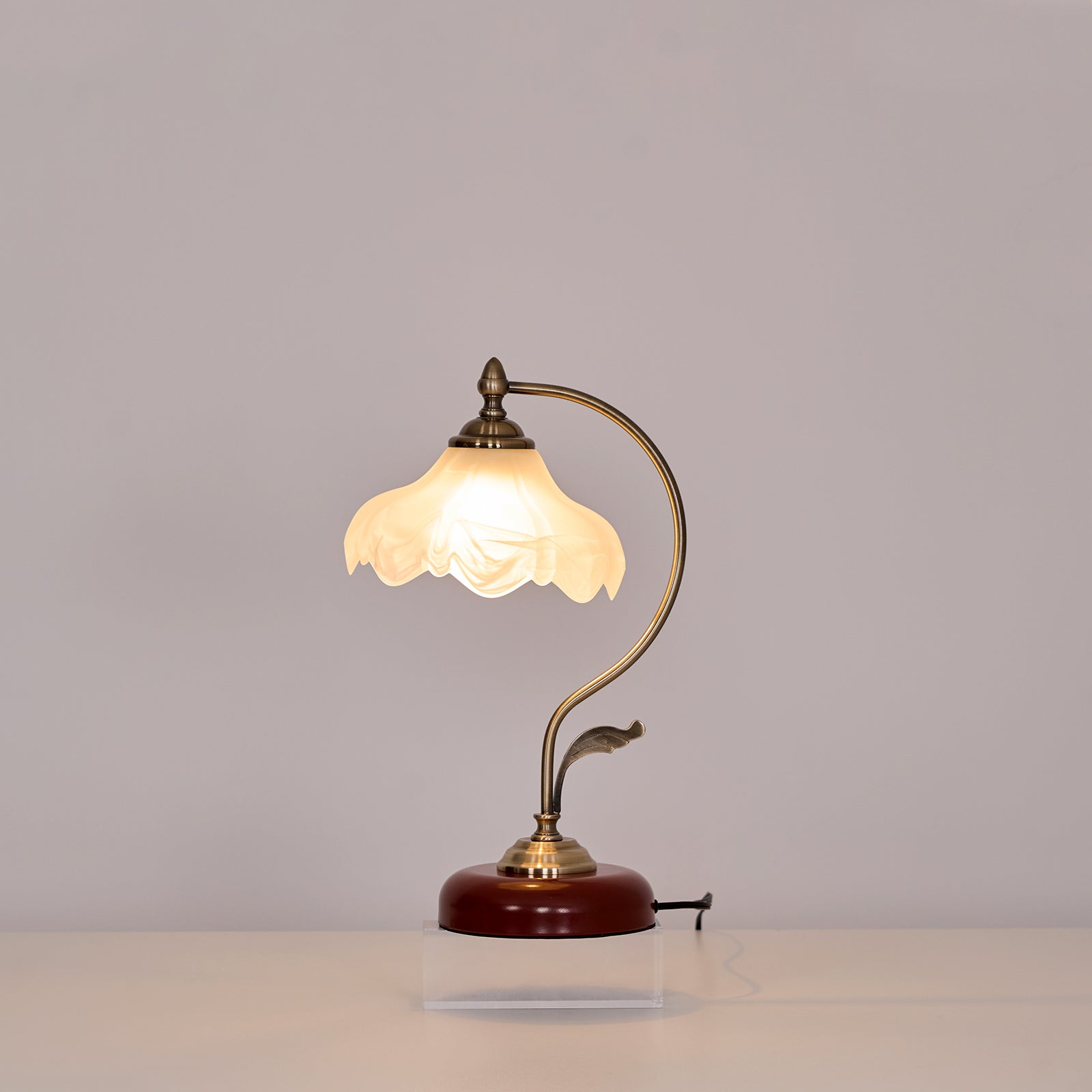 Flora Retro Flower Table Lamp-Neutral Decor