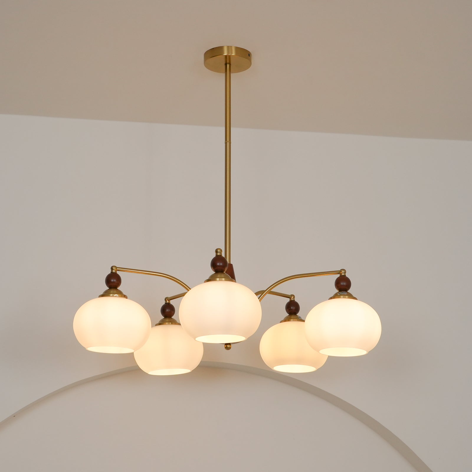 Vevely Pendant Lamp Retro Yellow Glass Brass-Neutral Decor