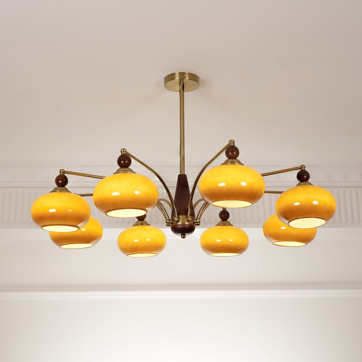 Vevely Pendant Lamp Retro Yellow Glass Brass-Neutral Decor